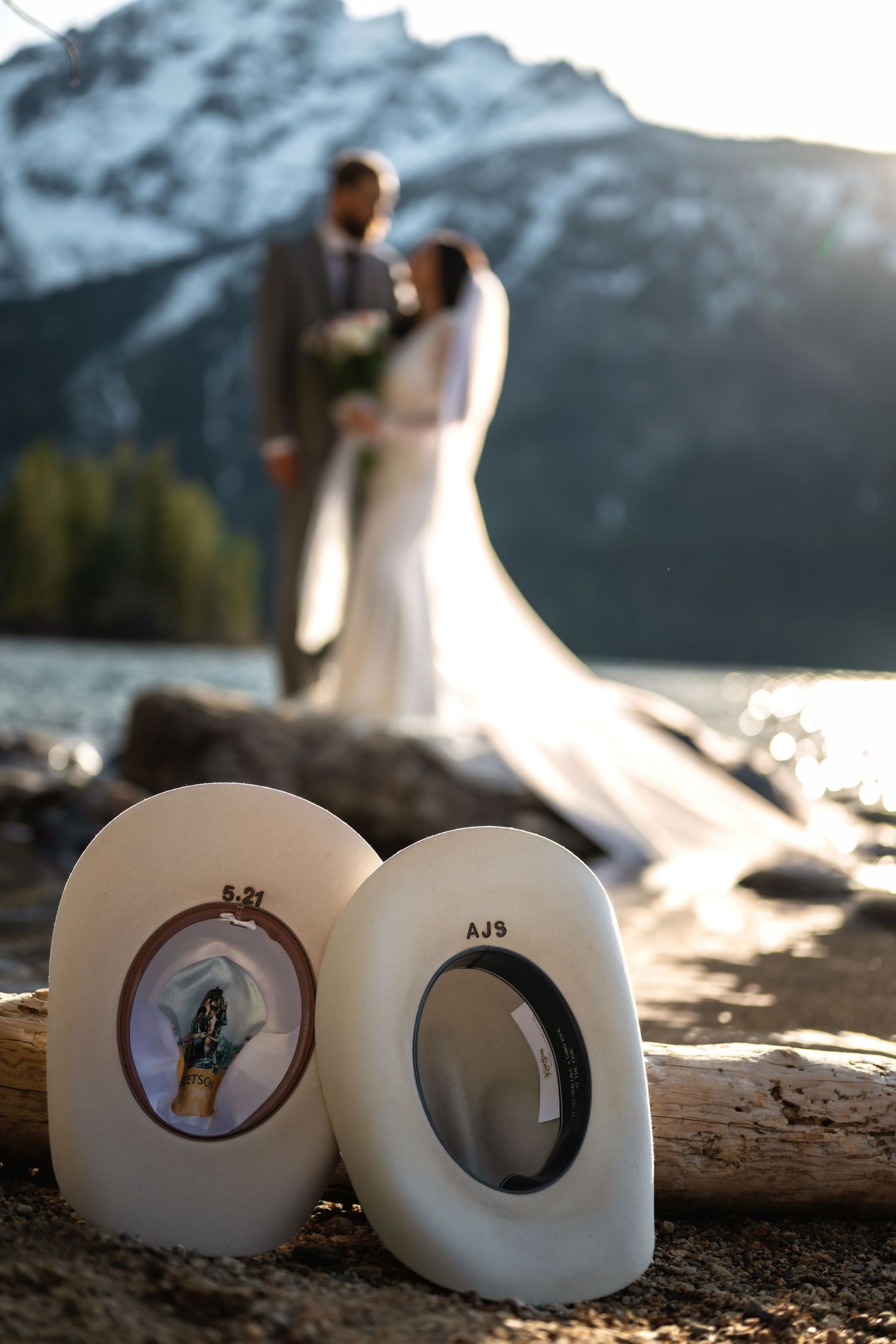 Story-driven wedding and elopement photography in Jackson Hole and beyond. Pine & Palm captures real moments, wild landscapes, and the love