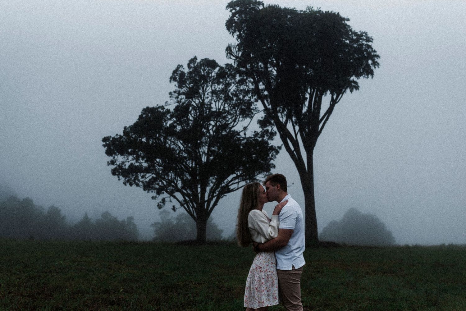 Couple photographer photography, Haenertsburg, Magoebaskloof, Limpopo, South Africa, best, Tzaneen, mist, Polokwane