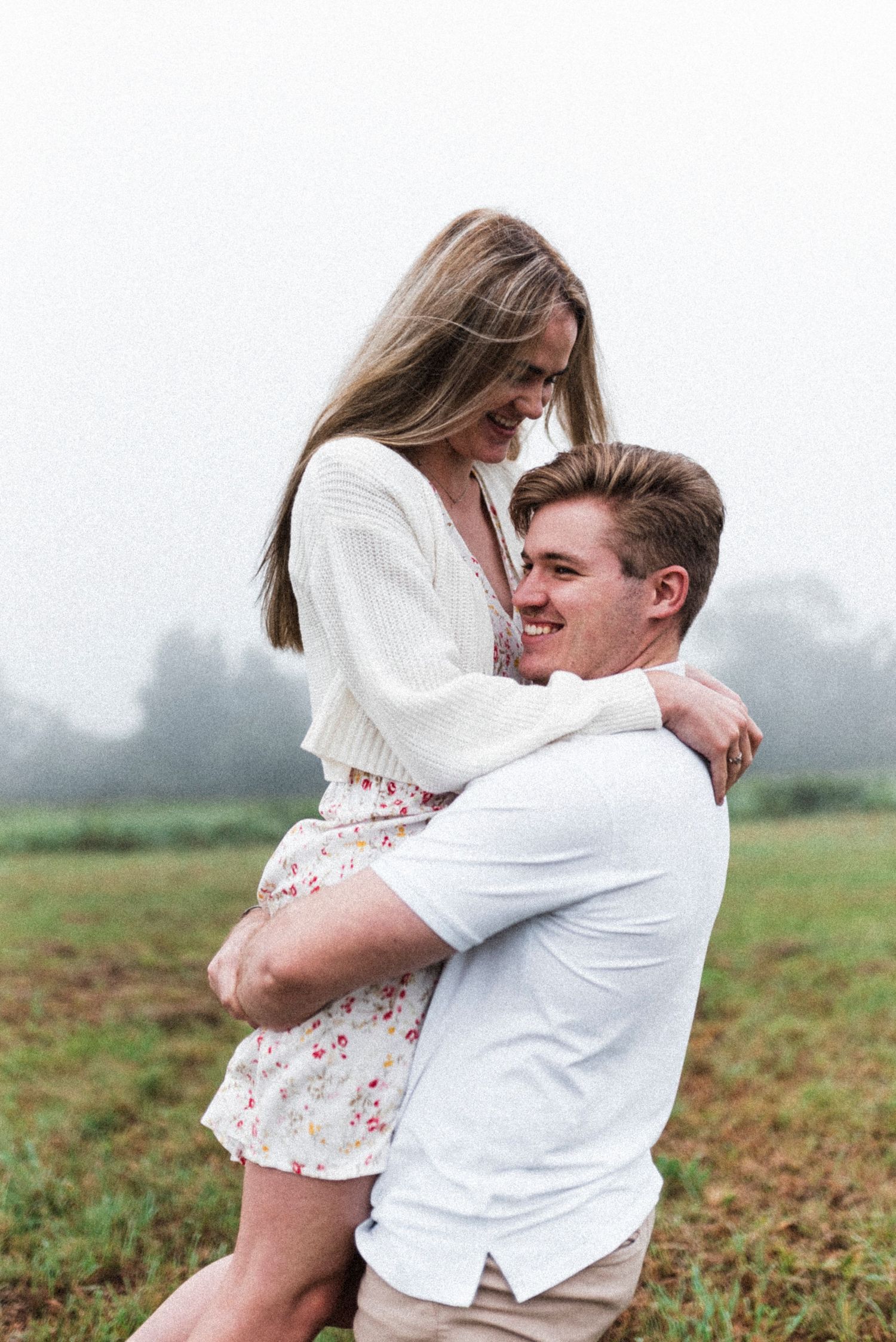 Couple photographer photography, Haenertsburg, Magoebaskloof, Limpopo, South Africa, best, Tzaneen, mist, Polokwane
