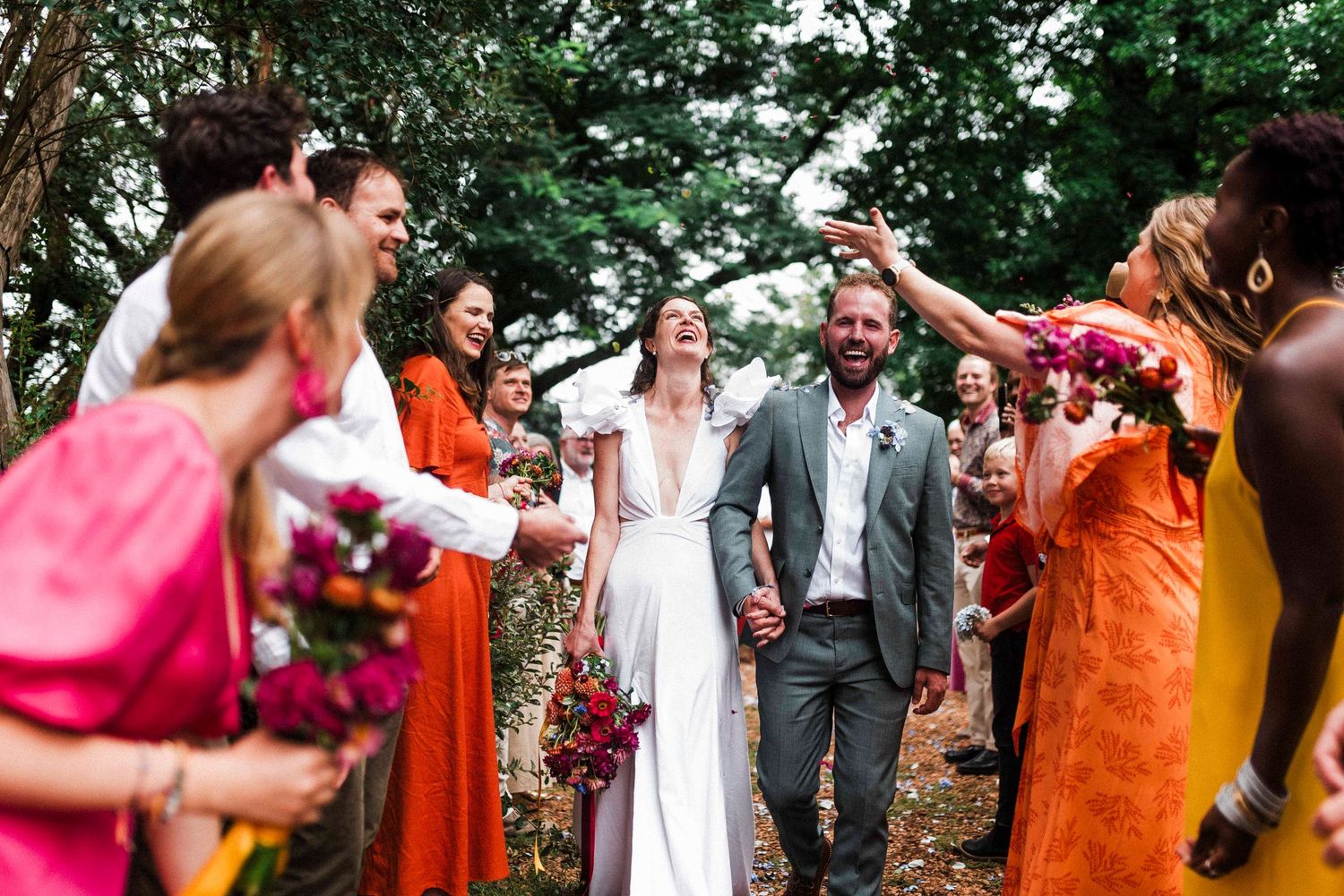 Wedding at Minas, Haenertsburg, Zwakala, colourful celebration, wedding and elopement photographer, best photographer, confetti