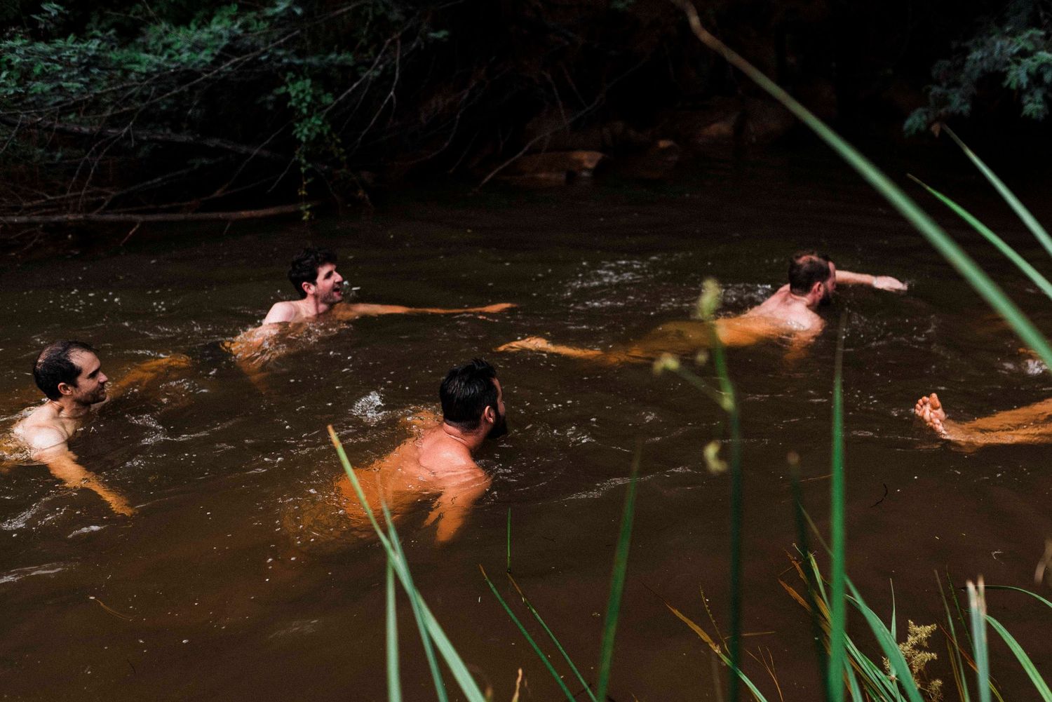 Wedding Photographer, Photography, groom, Minas, Zwakala, Limpopo, swim, river
