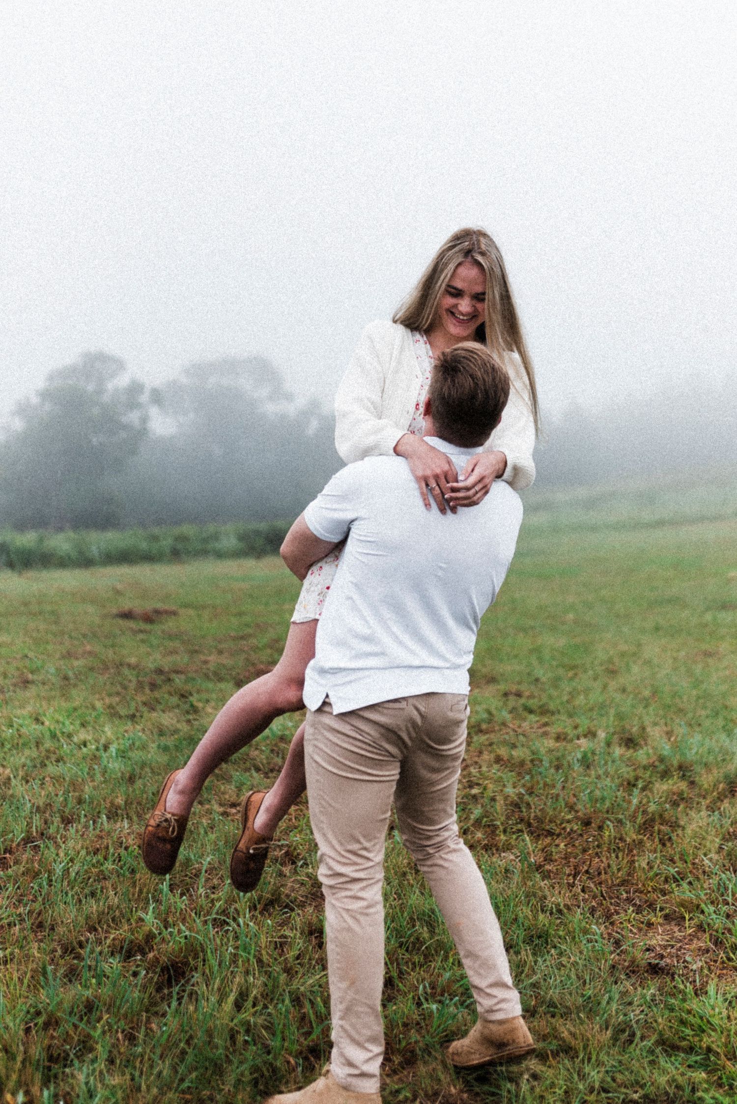 Couple photographer photography, Haenertsburg, Magoebaskloof, Limpopo, South Africa, best, Tzaneen, mist, Polokwane