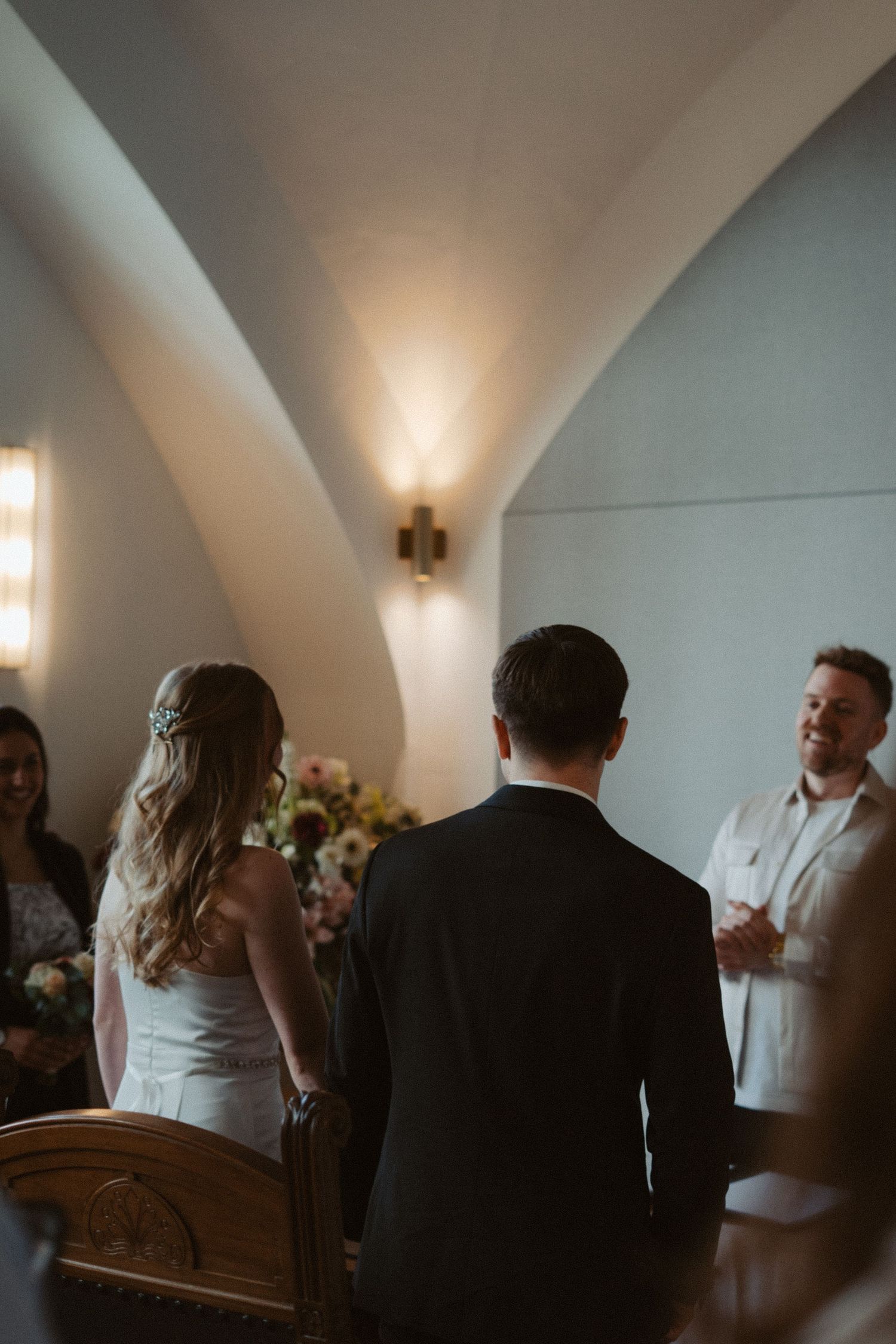 Emotionale Fotos eurer standesamtlichen Hochzeit – natürlich, authentisch & voller Liebe. Nico Bruno Studio – Hochzeitsfotograf in Bispingen
