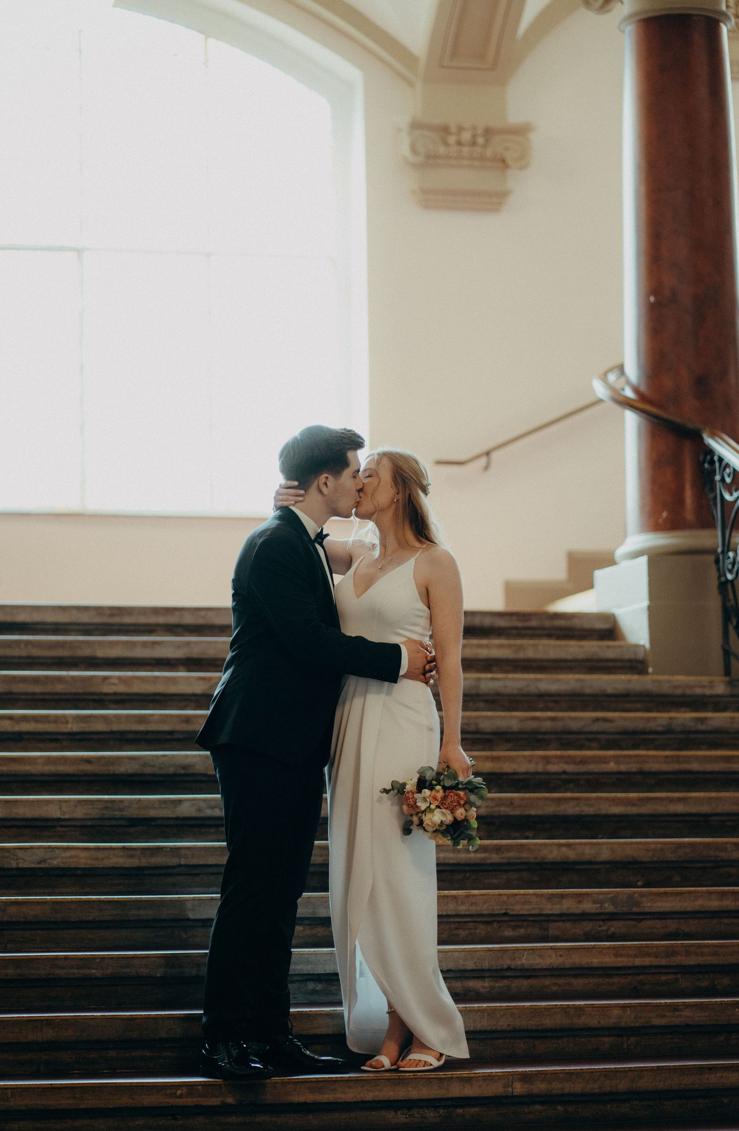 Emotionale Fotos eurer standesamtlichen Hochzeit – natürlich, authentisch & voller Liebe. Nico Bruno Studio – Hochzeitsfotograf in Bispingen