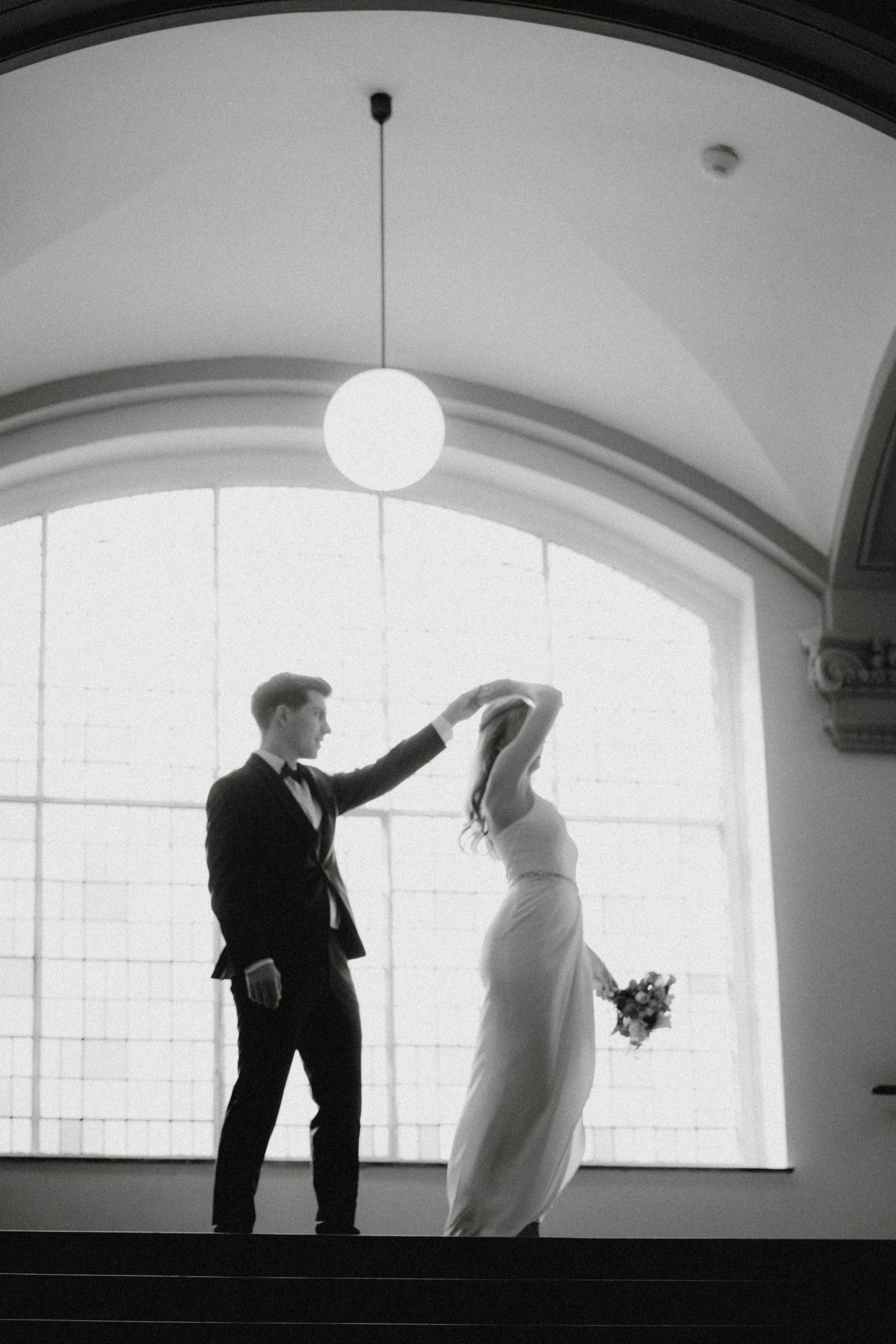 Emotionale Fotos eurer standesamtlichen Hochzeit – natürlich, authentisch & voller Liebe. Nico Bruno Studio – Hochzeitsfotograf in Bispingen