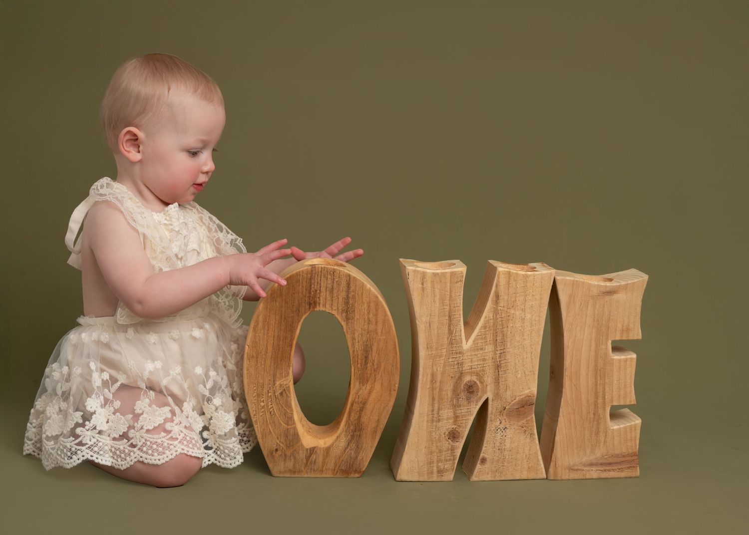 Lancashire first birthday timeless shoot
