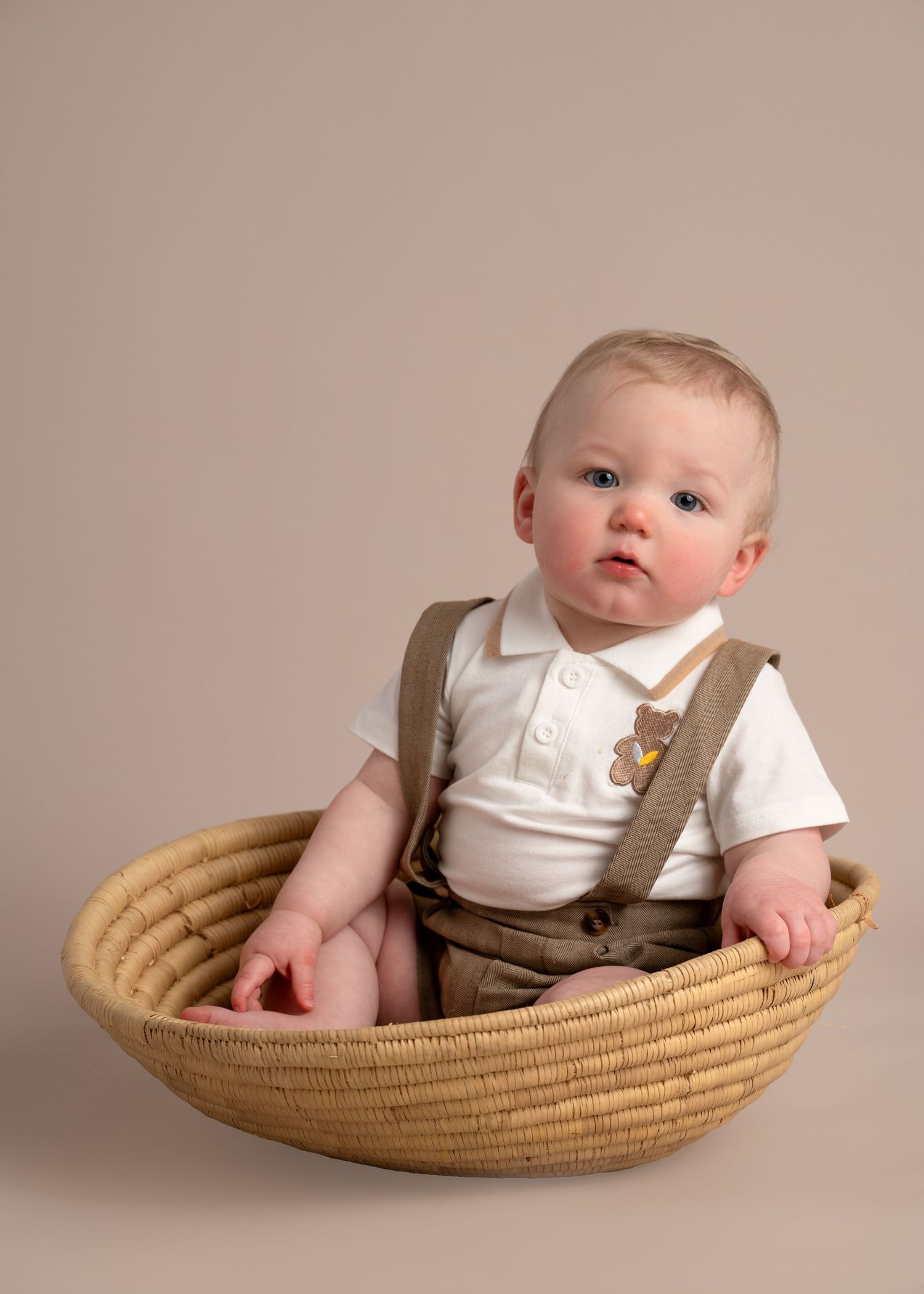 Sitter baby studio portrait
