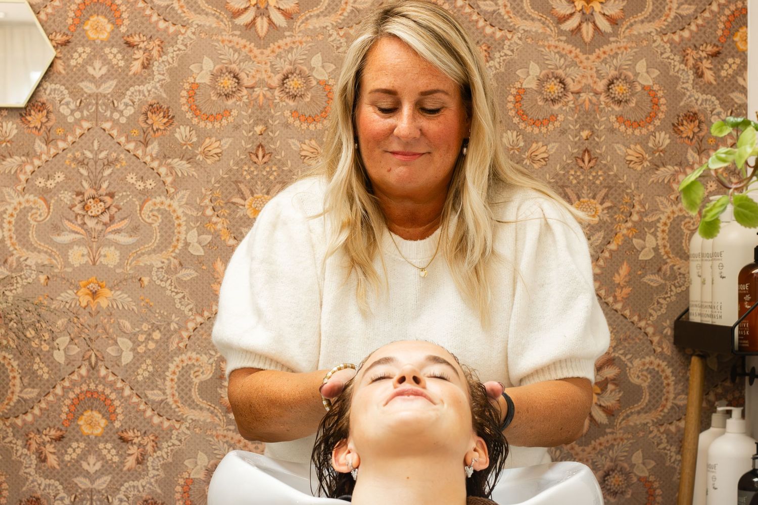 By Ingrid, salon branding fotografie