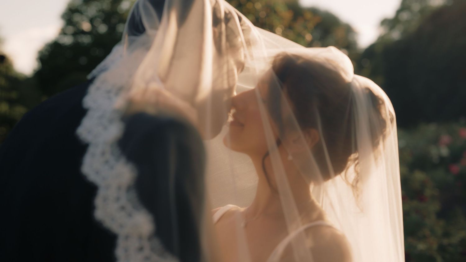 2408 Films | Wedding videography couple shoot at Kew Gardens, London, UK