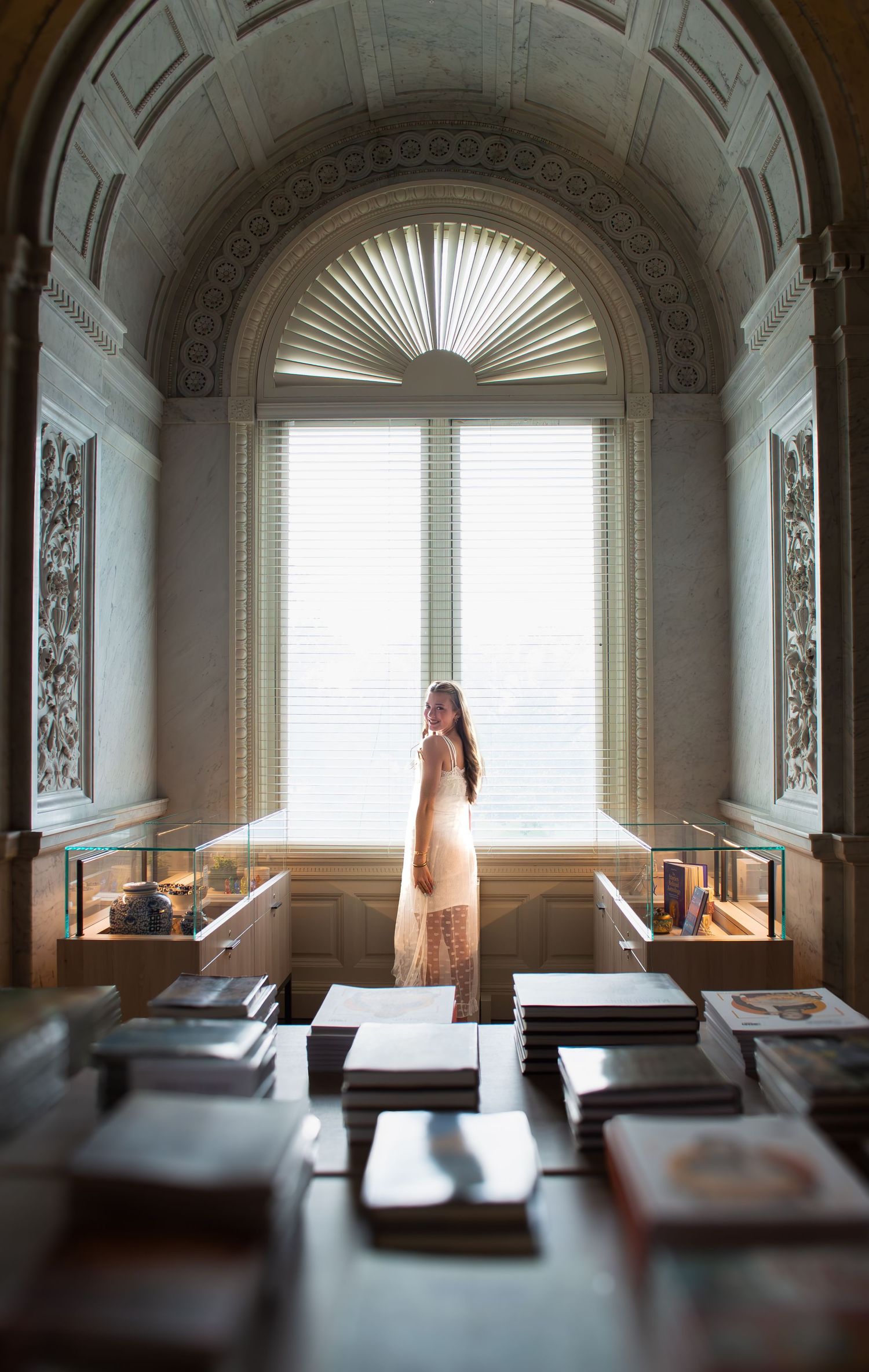 Senior Portrait of a young woman by Raechel Chapman Photography