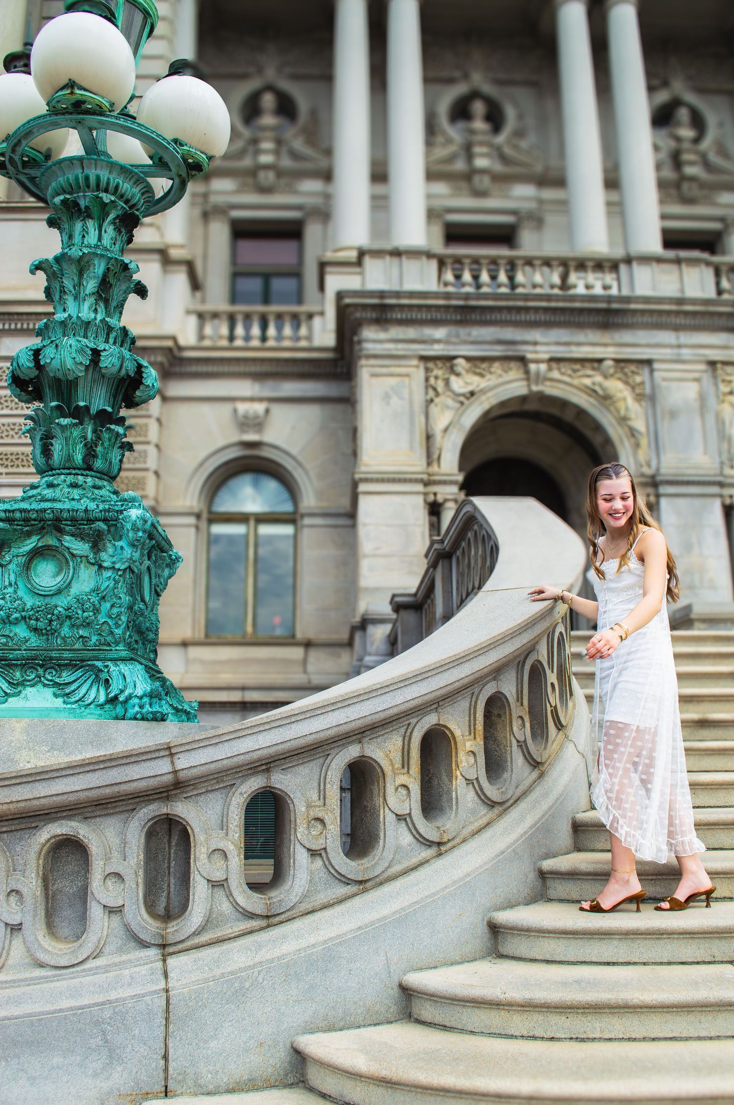 Senior Portrait of a young woman by Raechel Chapman Photography