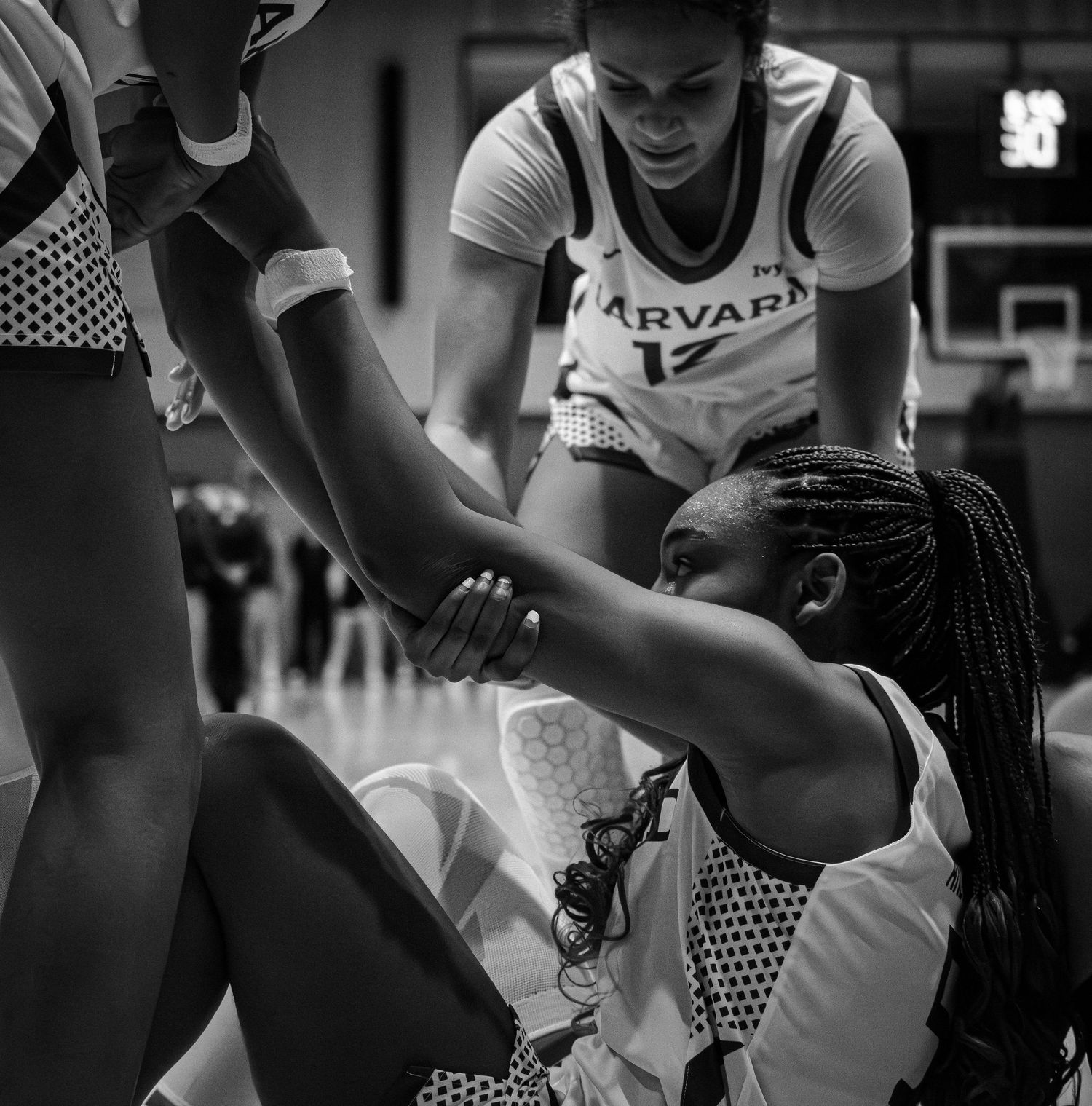 live action women's basketball photography
