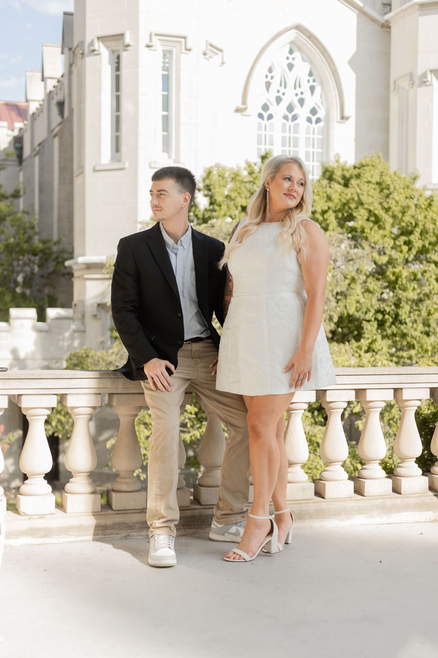 Anna Mae & Co. founder Kaitlyn Paige with her fiancé during an outdoor portrait session.