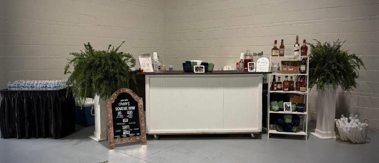 Lulas Market & More mobile bar setup for weddings and special events.
