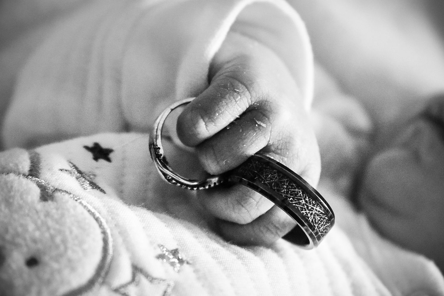 Weddings that lead to maternity and new born photoshoots are superior.