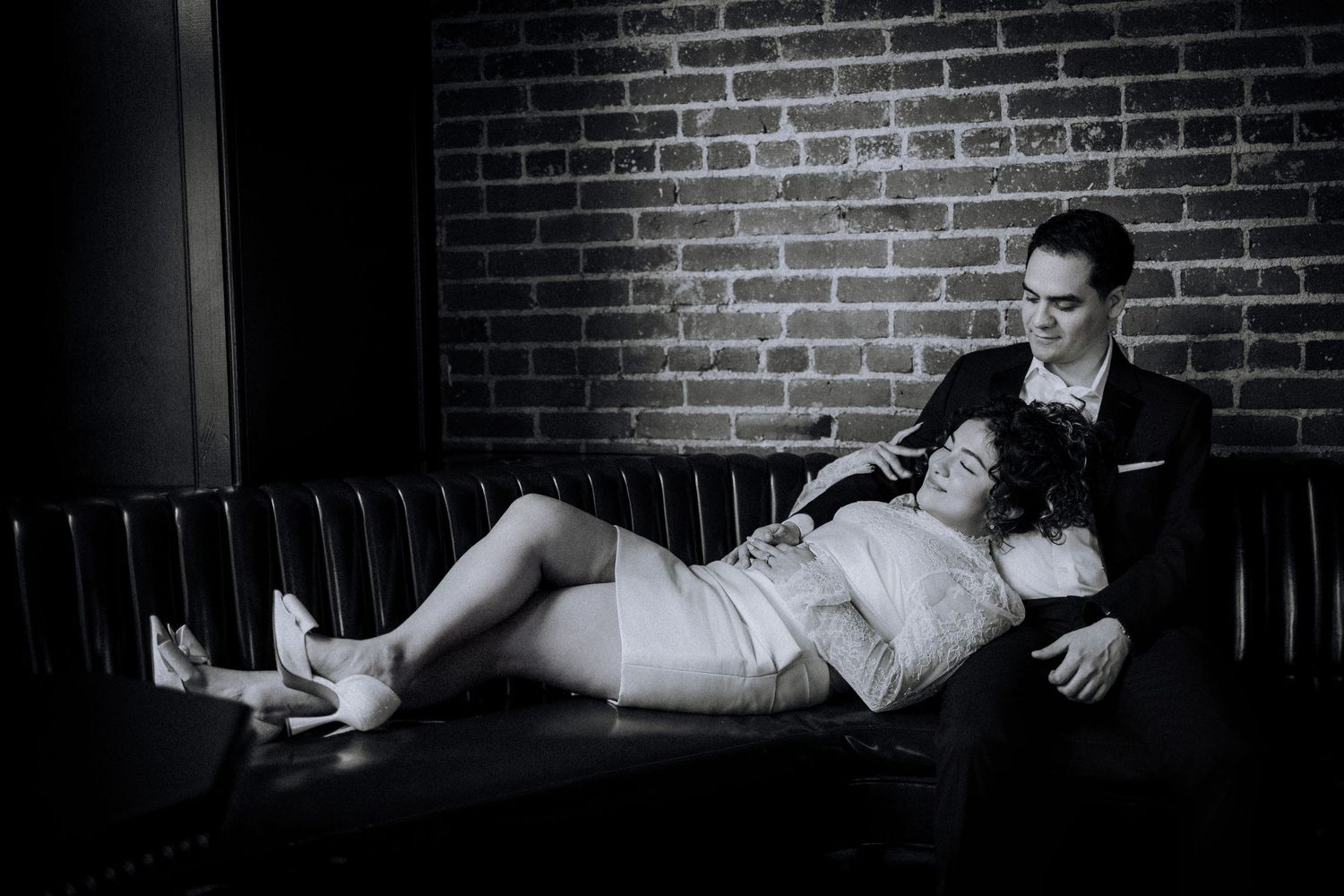 los-angeles-cocktail-bar-engagement-session