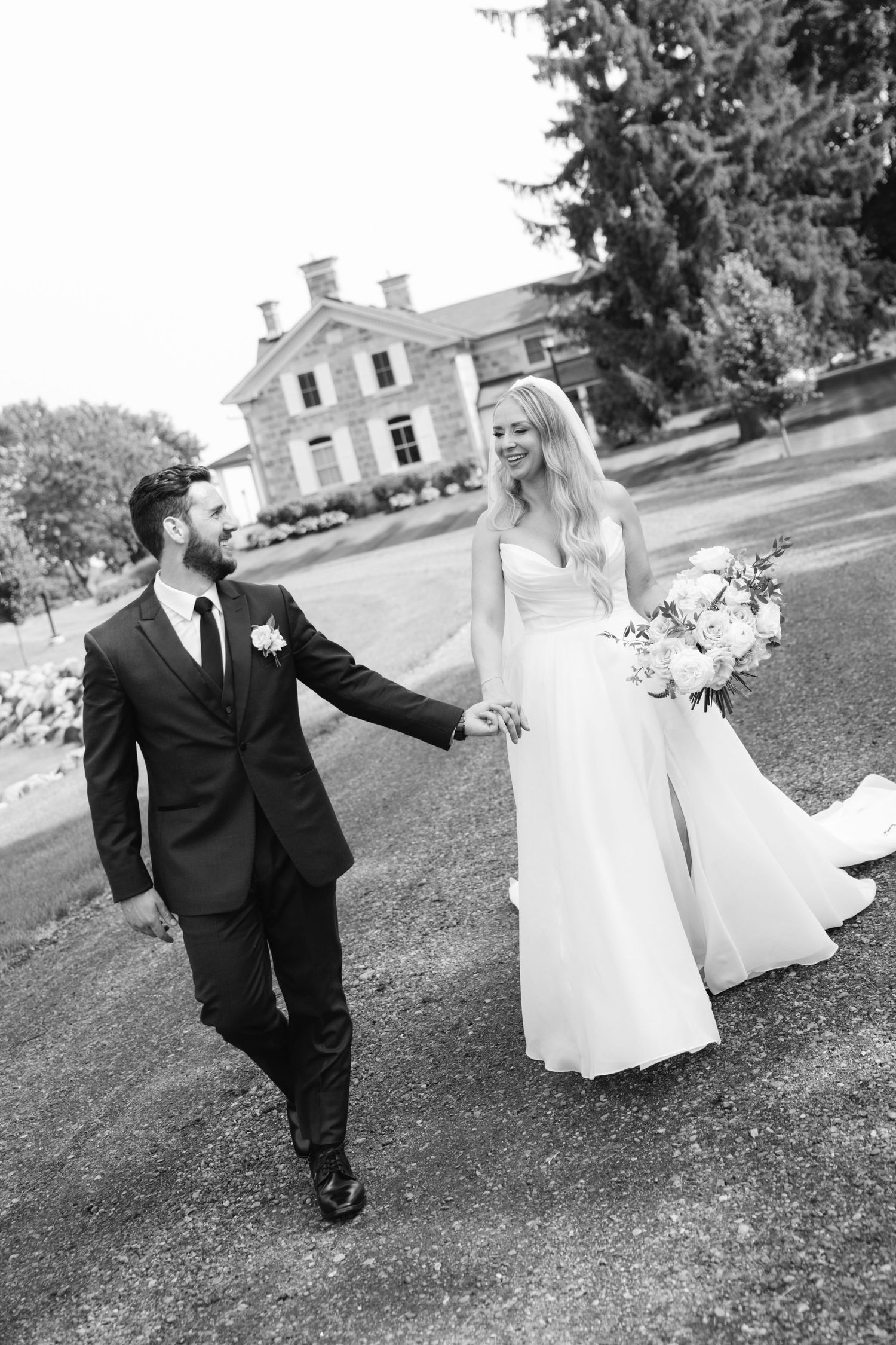 Ontario Wedding Photographer
Cambridge Wedding Photographer
KW Wedding Photographer
GTA Wedding Photographer