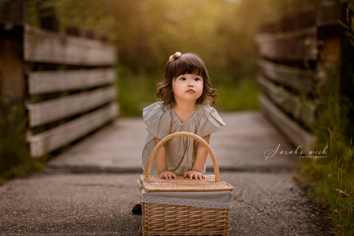 Calgary Newborn, Baby, Maternity, Milestone & Family Photography | 10+ Years Expertise | 100% Client Satisfaction