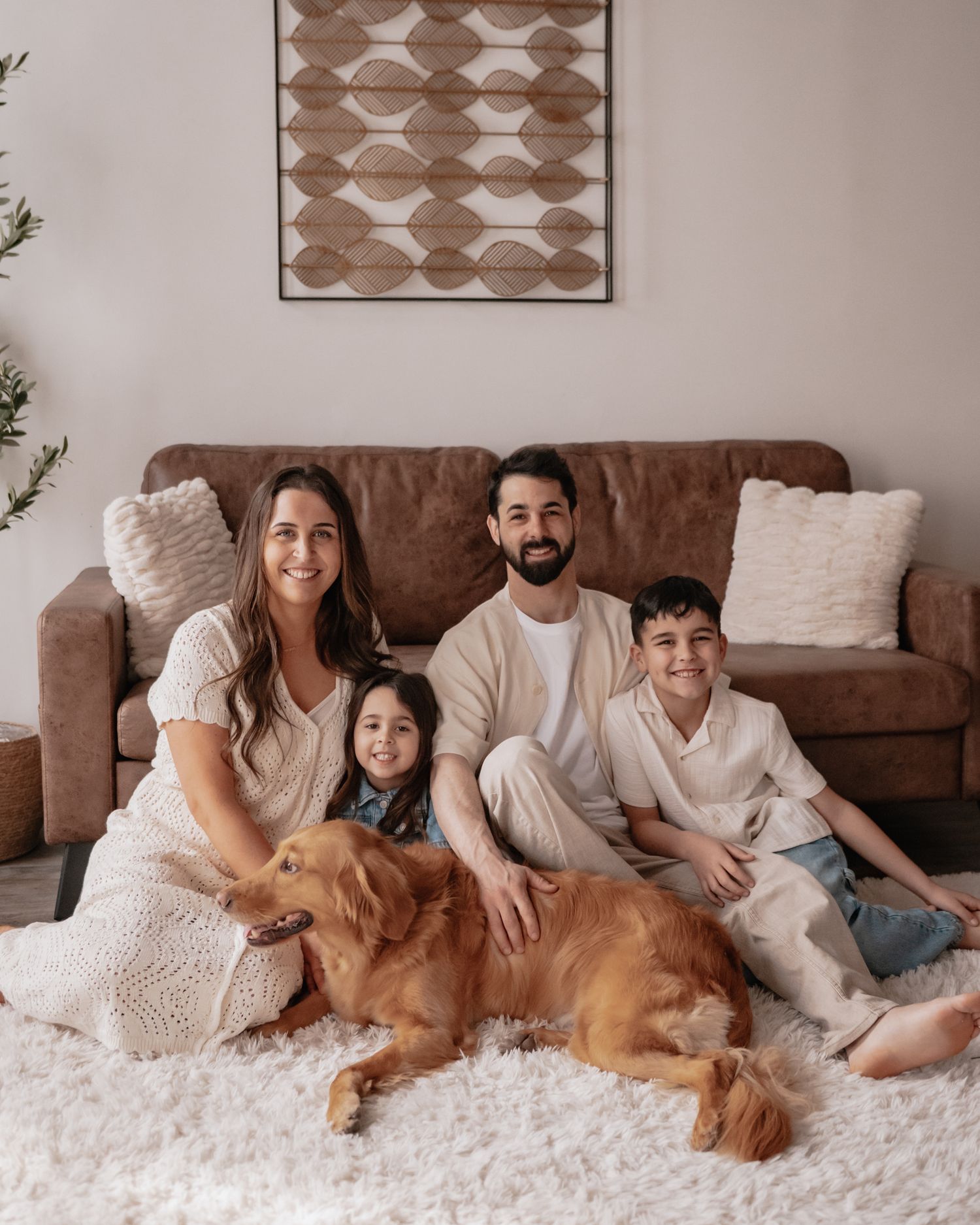 Sturbridge MA family photographer with dogs