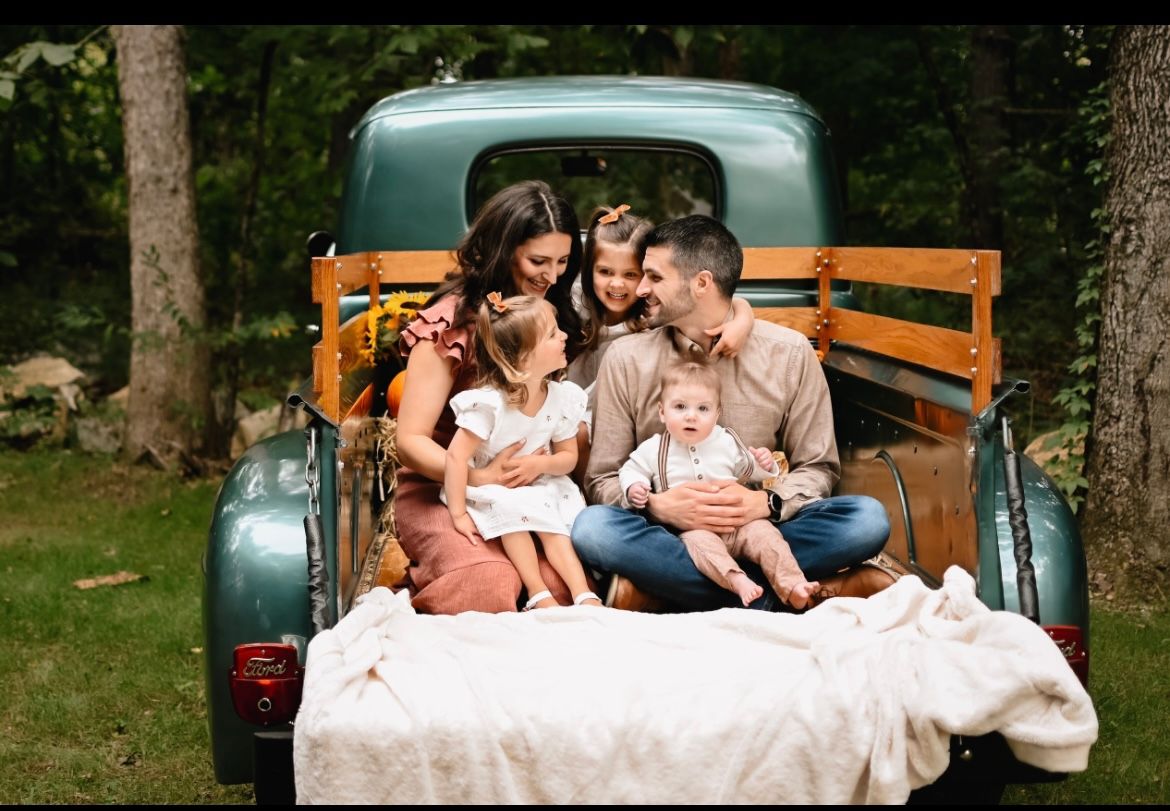 Worcester Ma fall family mini photographer