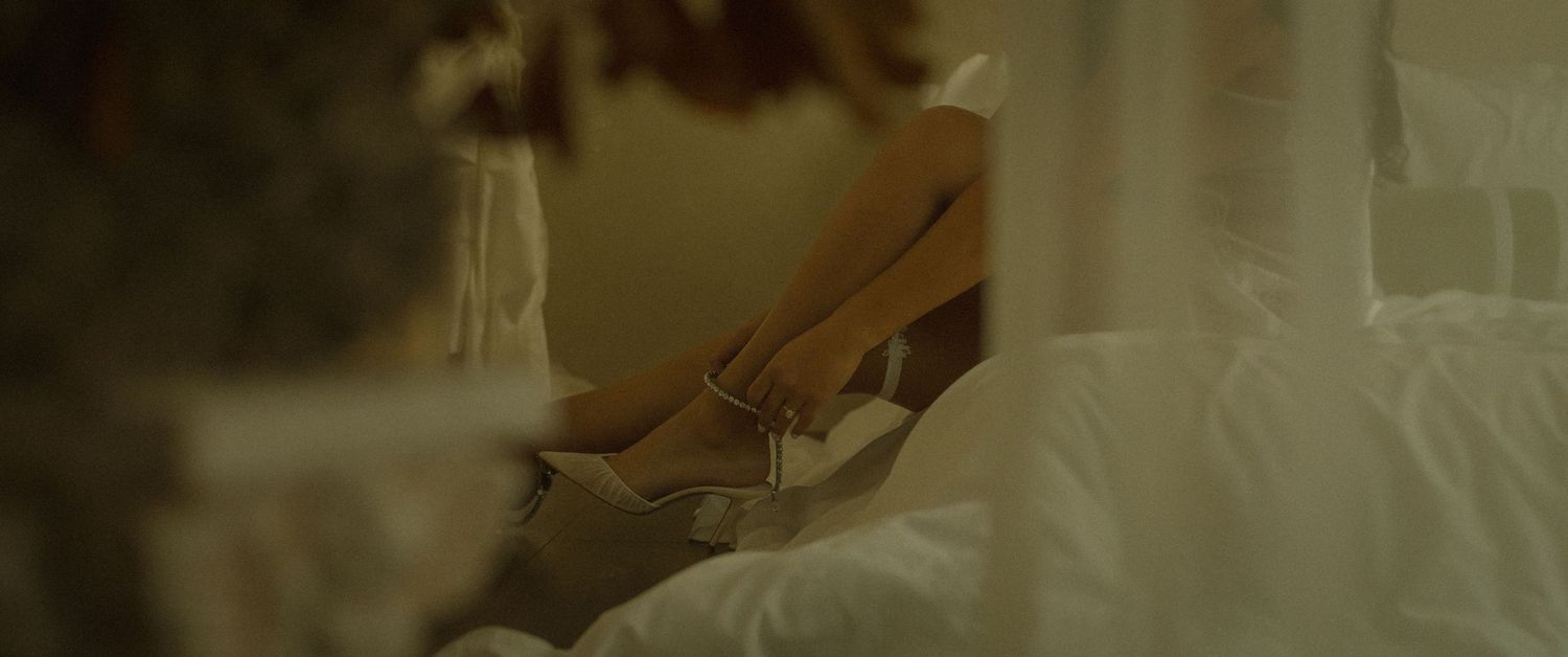 Luxury storytelling portrait and bridal boudoir photographer based in Southern California.