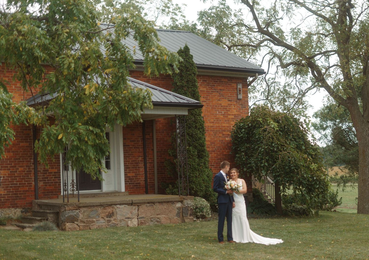 Bridgewater, Nova Scotia and surrounding Southshore areas - Soft & sentimental wedding photography. Storytelling told through imagery.