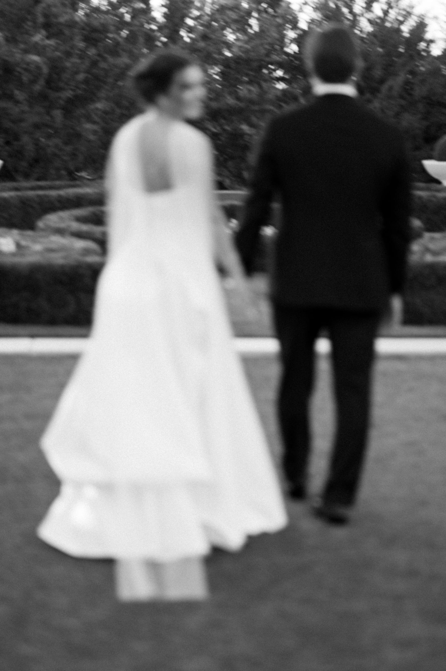 Rae De Lain photographing weddings with faith and elegance in DFW - THE HILLSIDE ESTATE