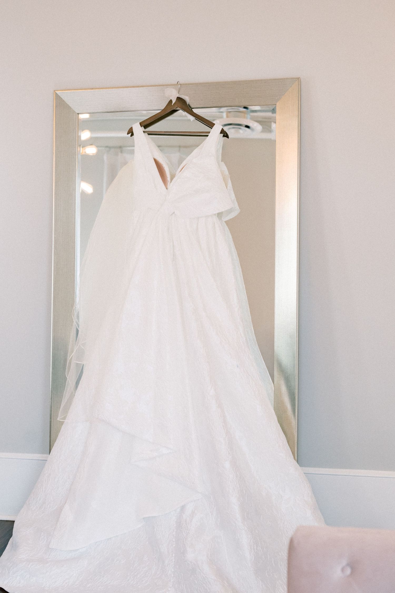 Fine art wedding photographer Dallas-Fort Worth Rae De Lain - CENTURY HALL WEDDING VENUE