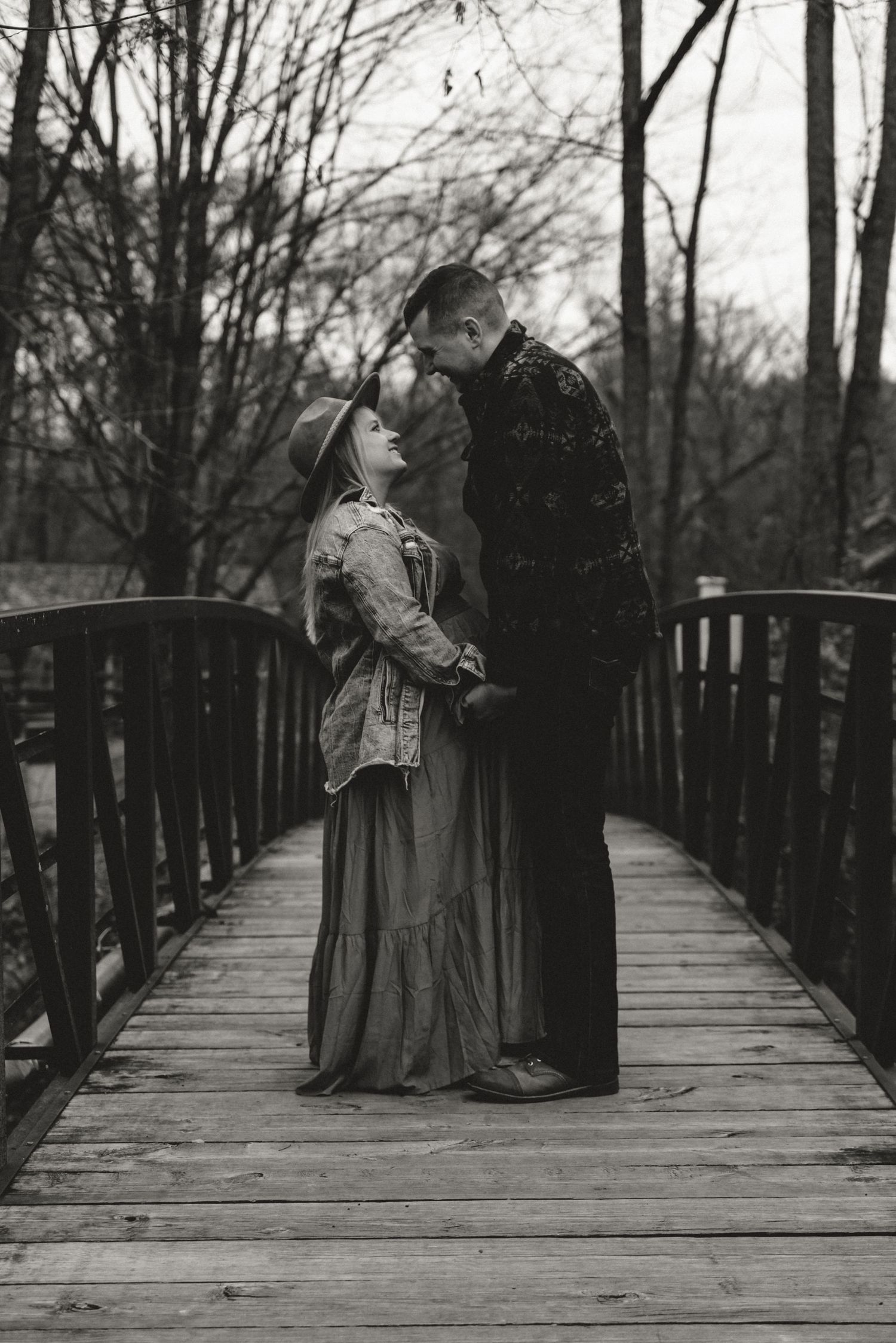 A maternity session at Deep River County Park in Hobart, Indiana