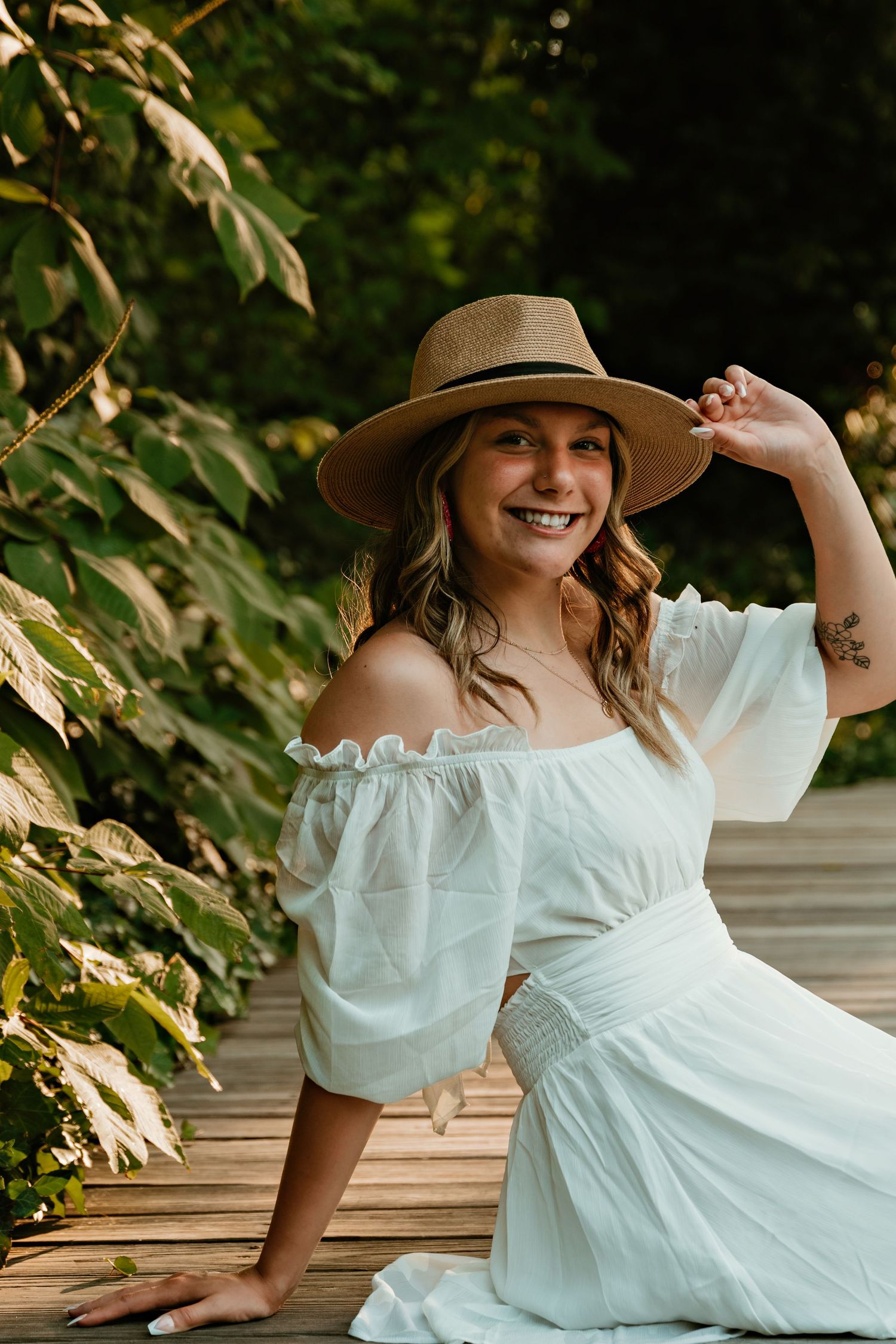 A senior session at Hamstra Gardens in Wheatfield, Indiana