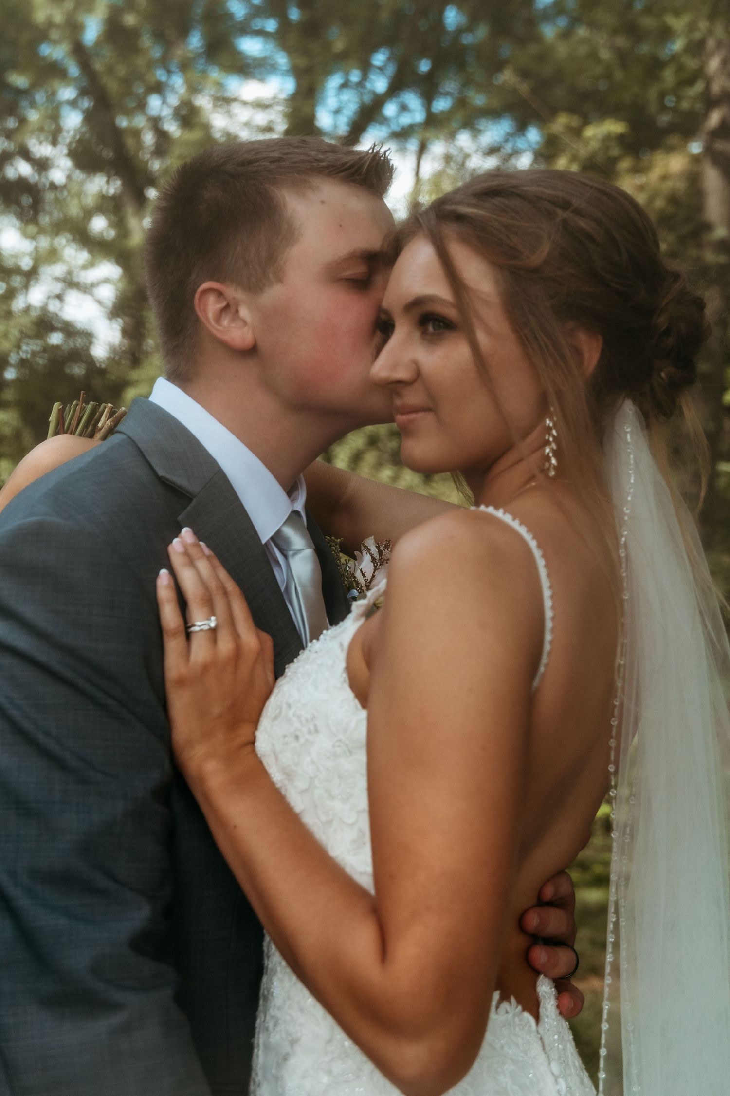 A wedding couple at The Wooded Knot in Tippecanoe, Indiana