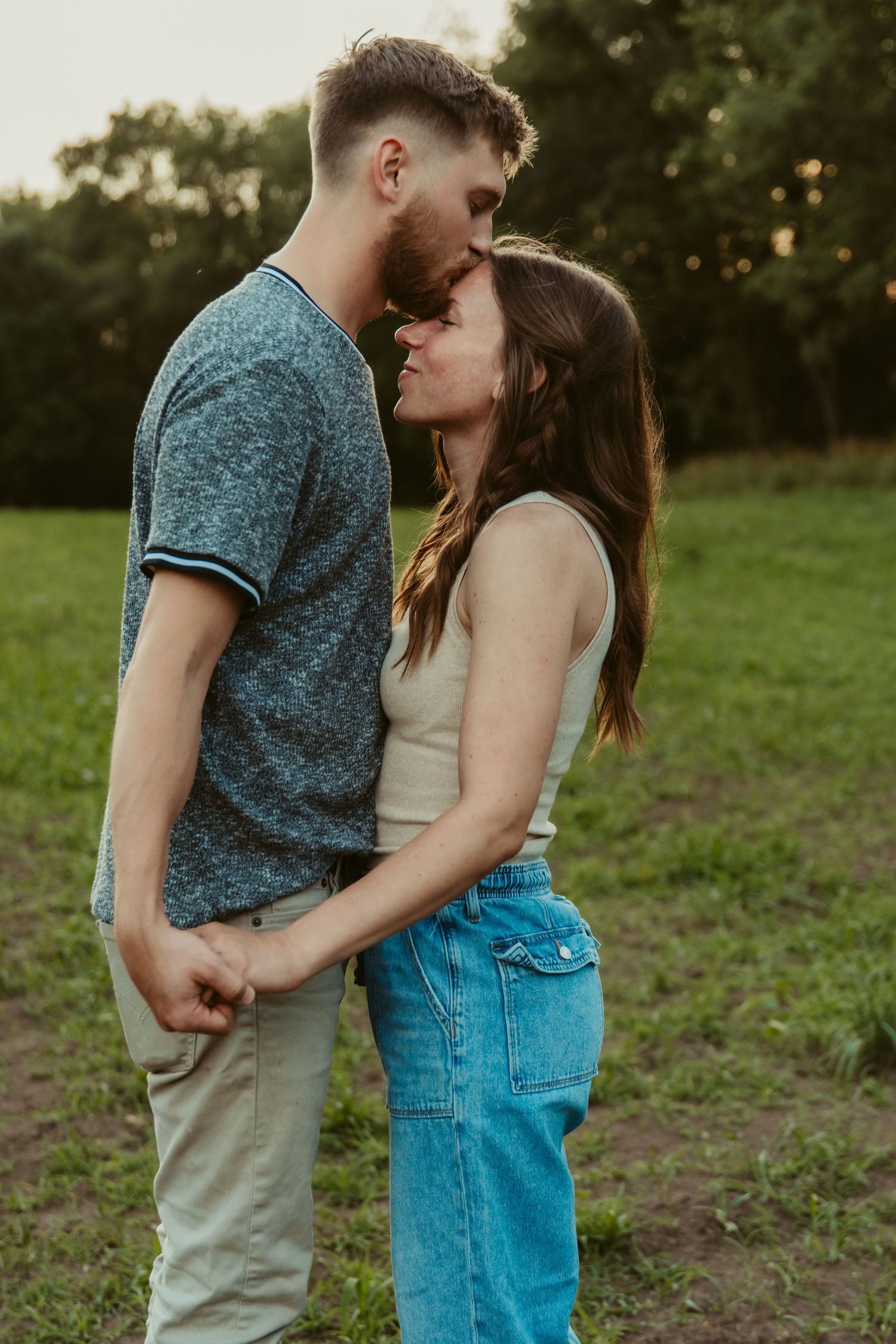 A couples session at Buckley Homestead County Park in Lowell, Indiana
