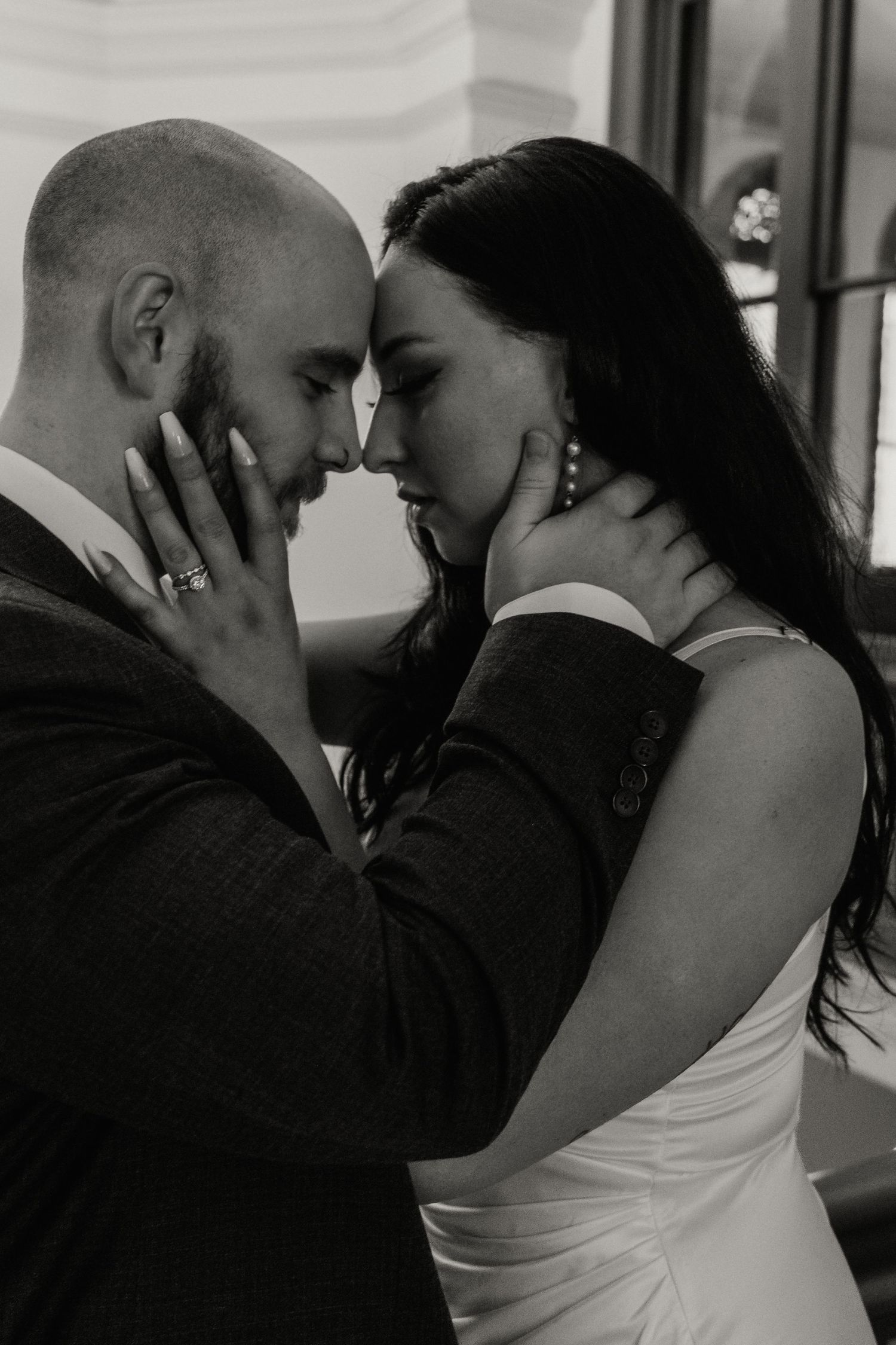 A wedding at Old Lake Courthouse in Crown Point, Indiana