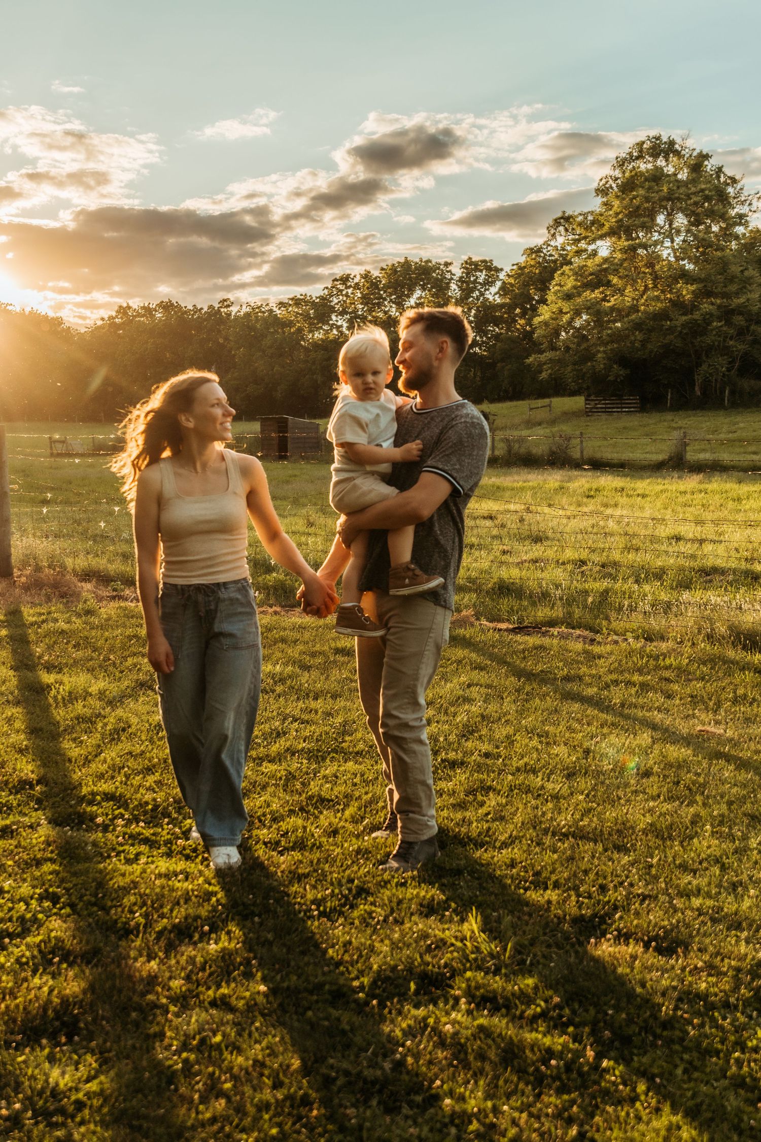 A family session at Buckley Homestead County Park in Lowell, Indiana