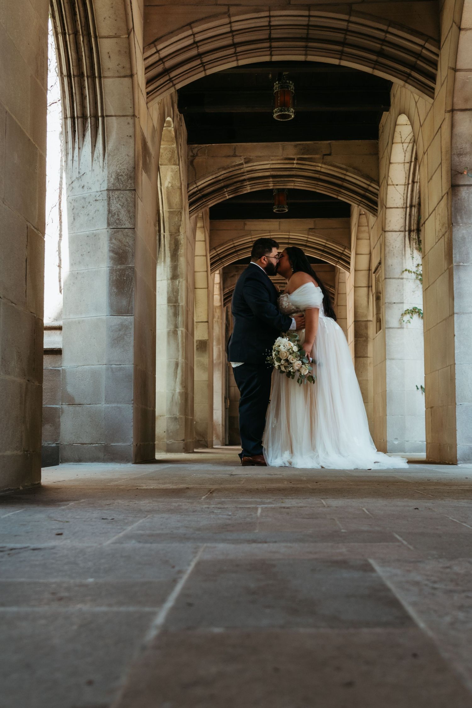 A wedding couple at Fourth Presbyterian Church in Chicago, Illinois