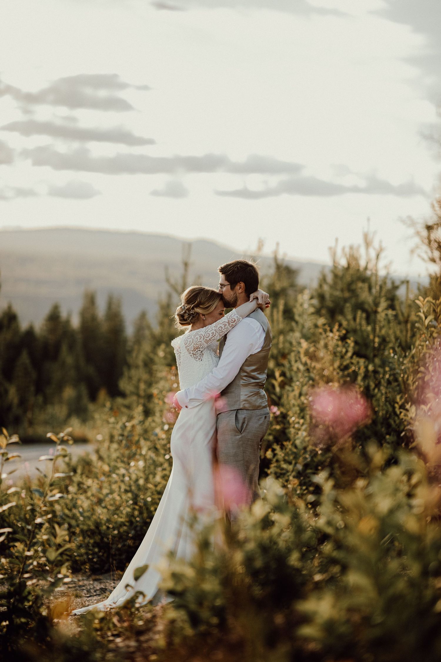 Bröllopsfotografering på sommaren