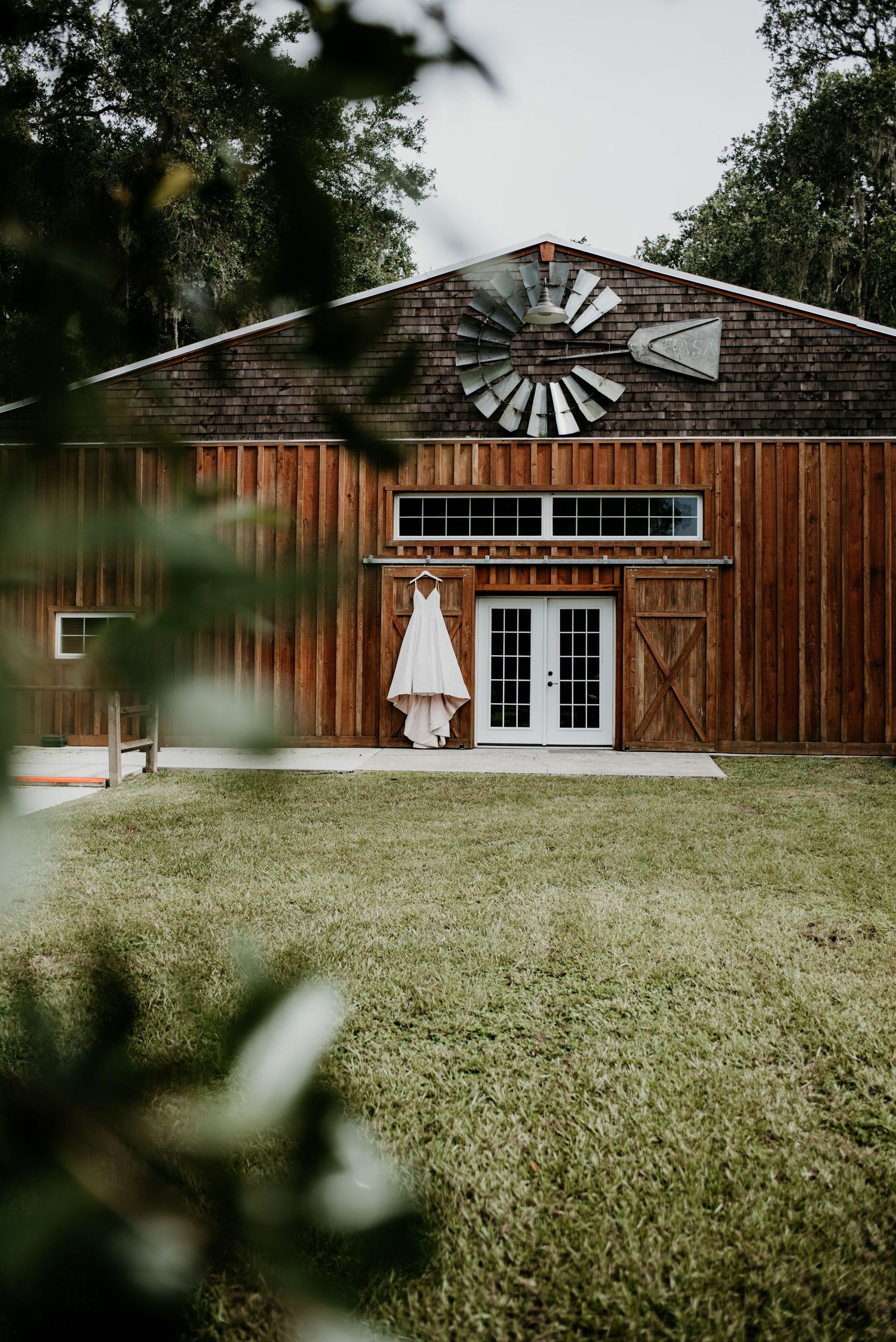 Silo Oaks Wedding Captured by Willow + Vine Photography