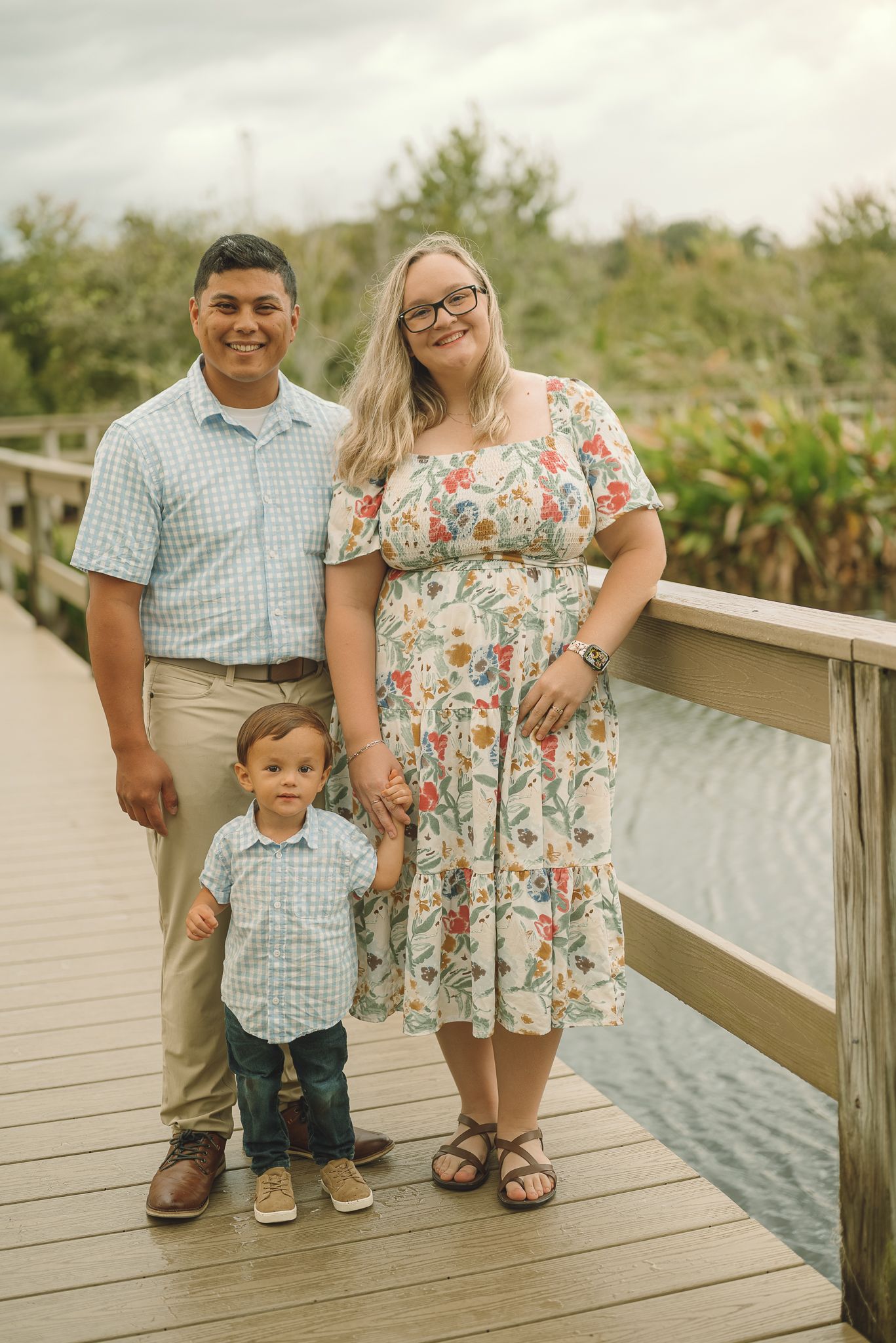 Beach family photos, Beach family photos in clearwater, beach family photos in dunedin, beach family photos in bradenton.