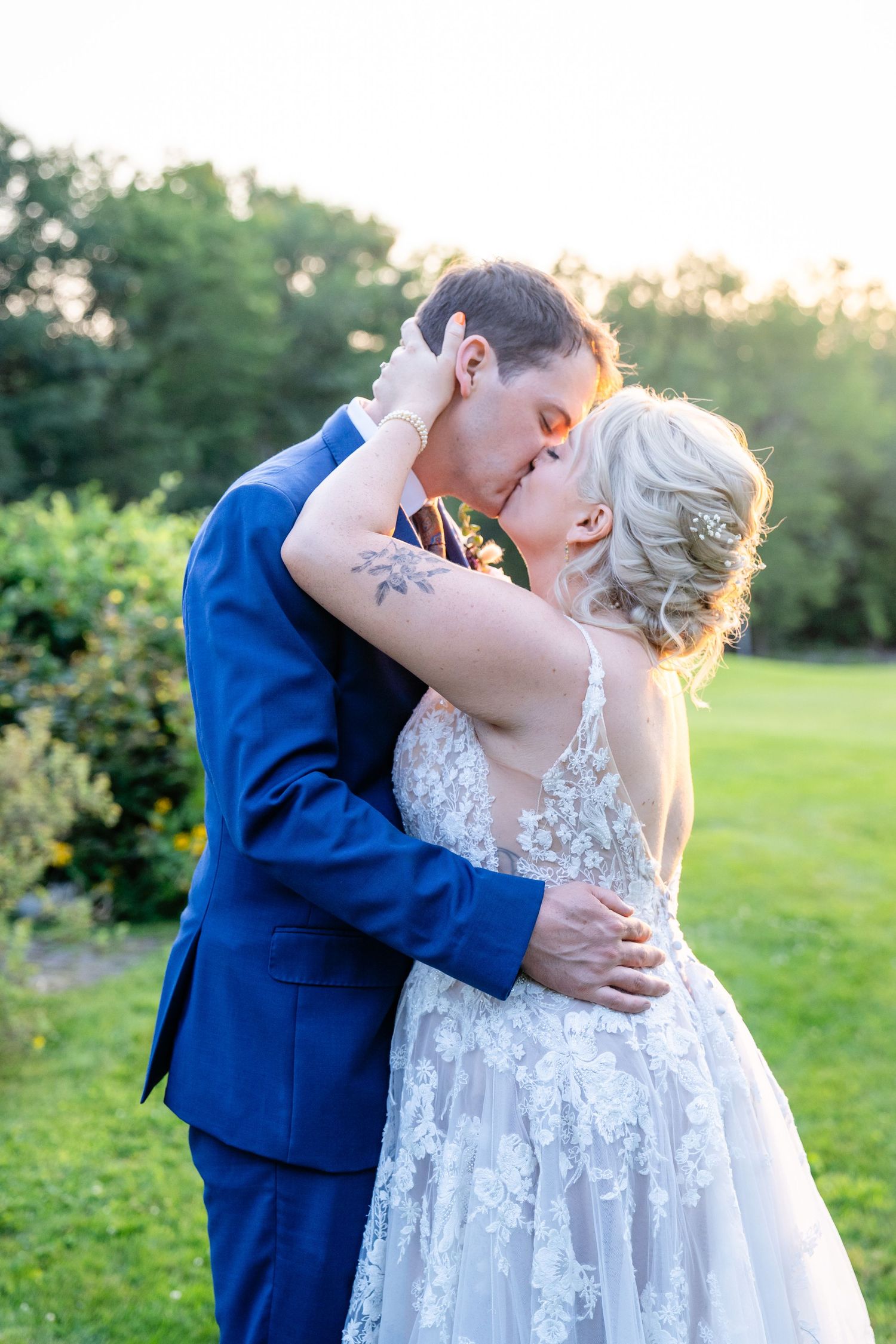 Bride and Groom Kissing, Kings Inn, Paris, Maine. Maine wedding photographer.