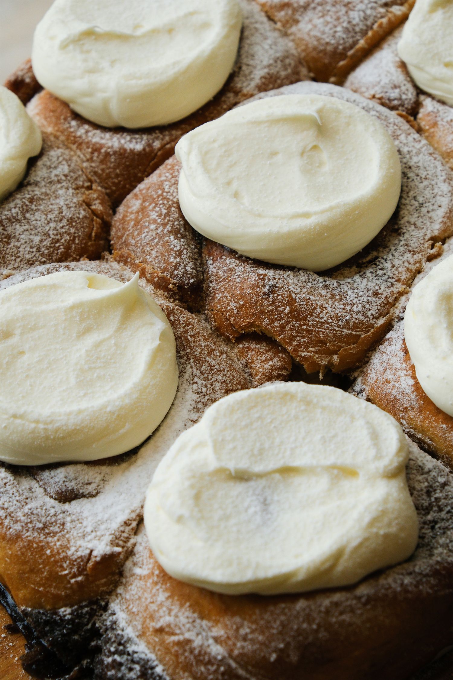 Le Choux London, cookies, buns bakery & patisserie