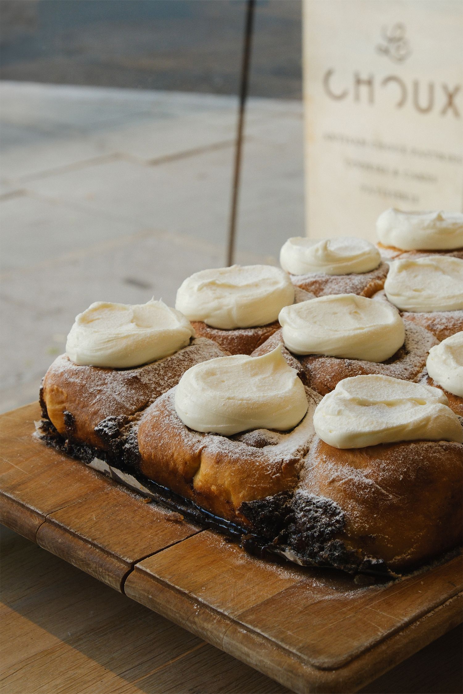 Le Choux London, cookies, buns bakery & patisserie
