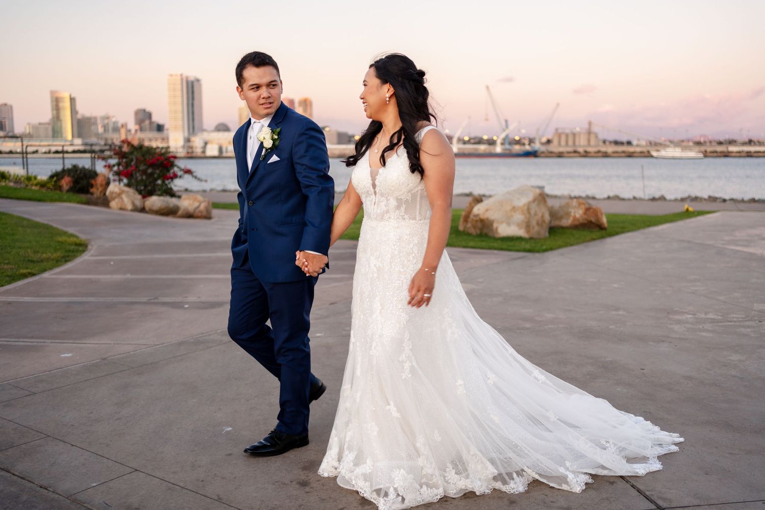 Downtown San Diego - Bride & Groom - Wedding - by Nicholas Sitarski