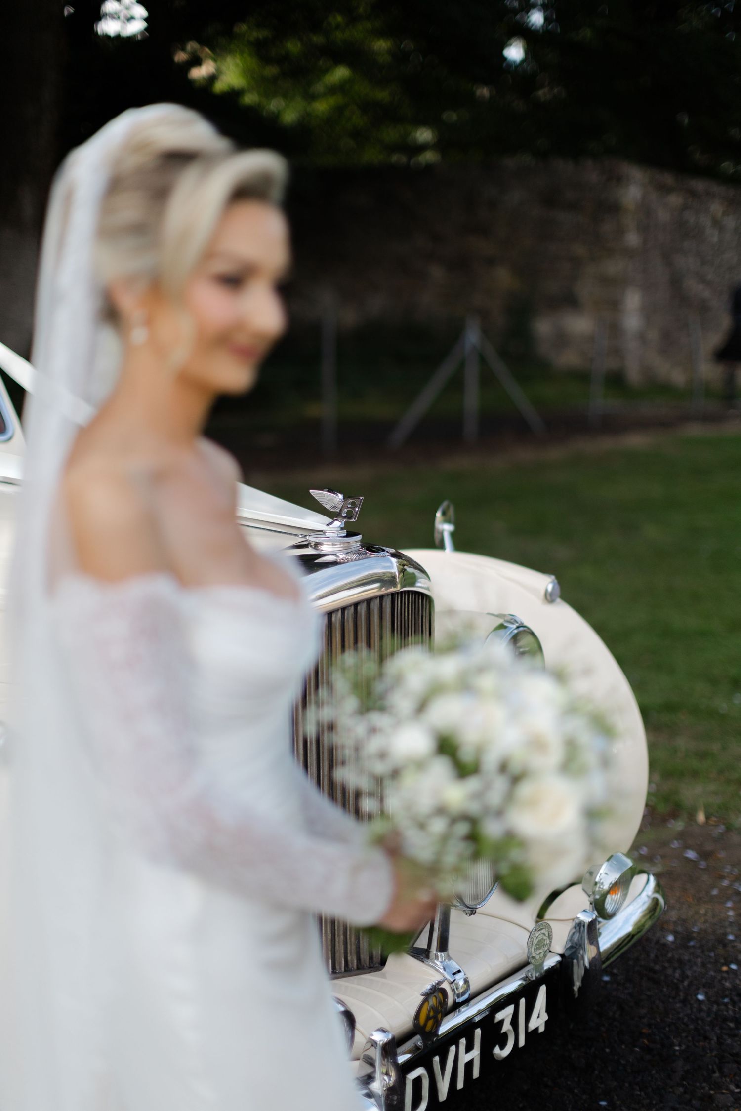 Edinburgh wedding photographer the seton gardens 

James Bailey photography