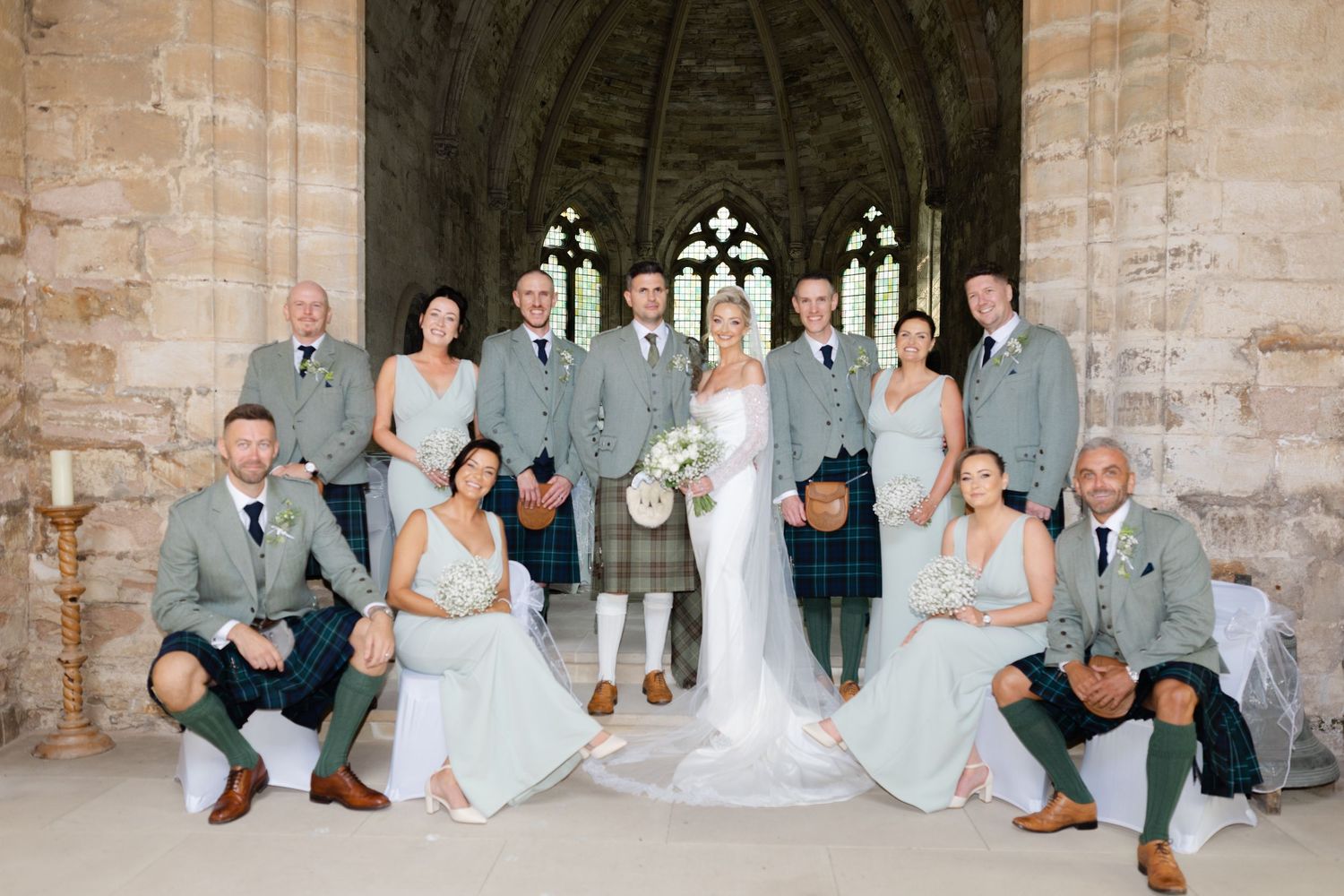 Edinburgh wedding photographer the seton gardens 

James Bailey photography