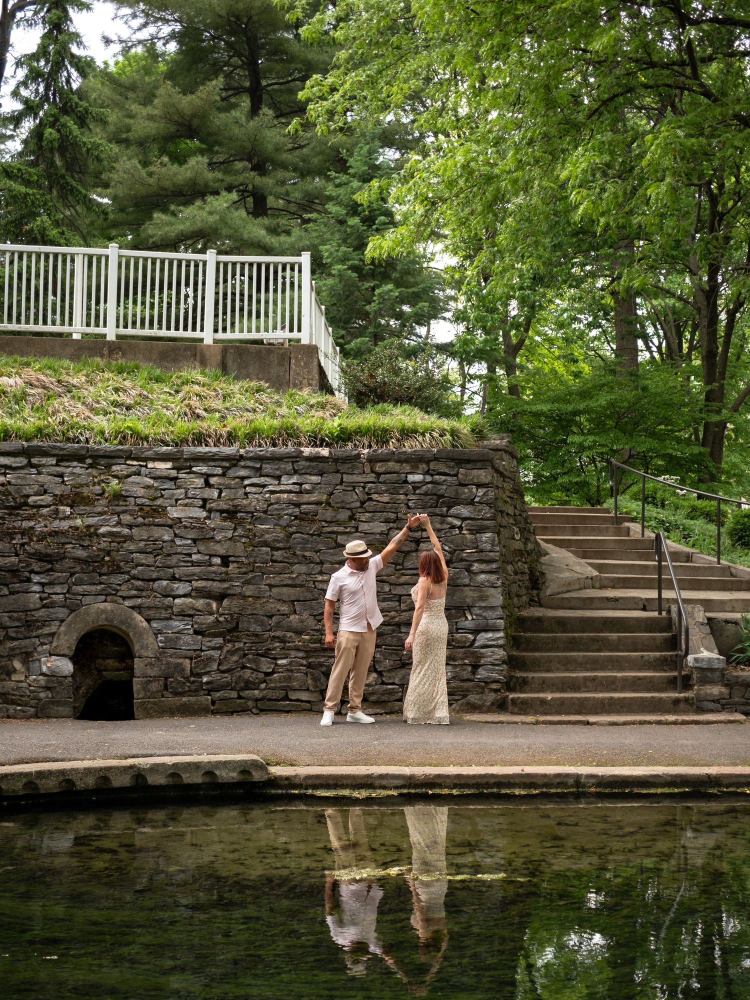 couple dancing in Lititz springs park in Pennsylvania