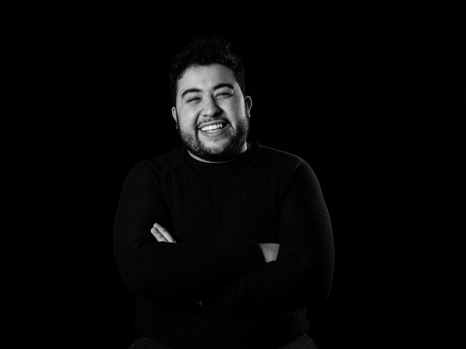 Portrait artistique en noir et blanc soulignant les expressions du visage à Gatineau.