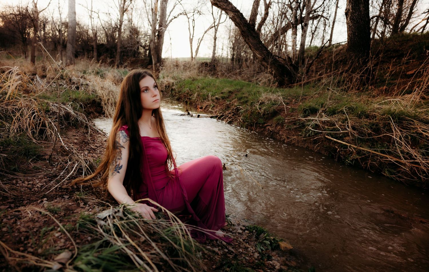 Styled portrait session by the creek in Abilene TX