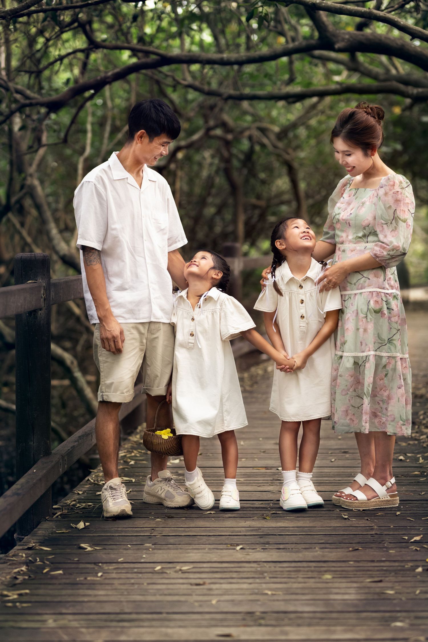 Timeless family storytelling session on rustic bridge Brisbane