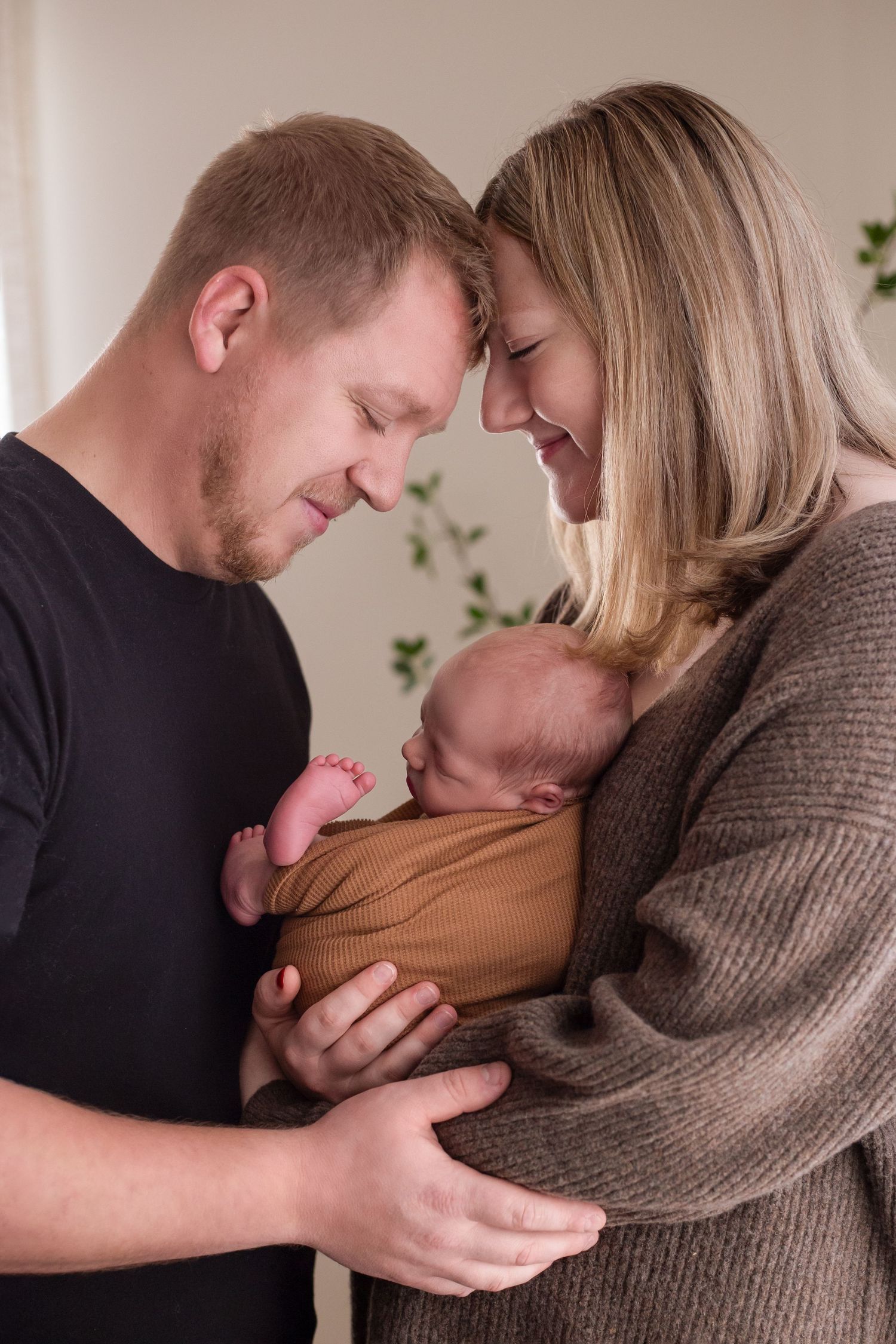 Family of three with newborn Southeast Minnesota