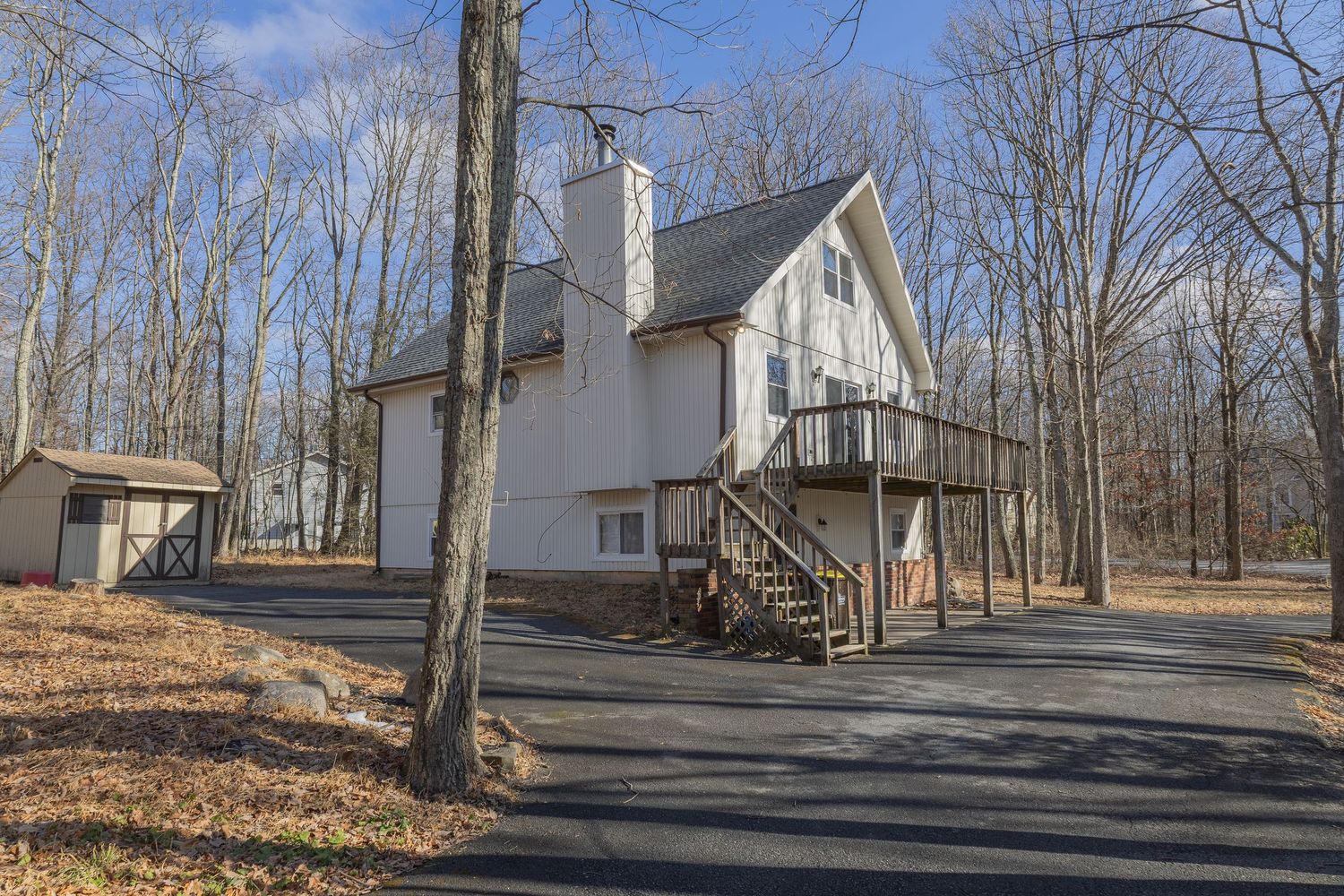 Real estate photography in the Effort, PA
